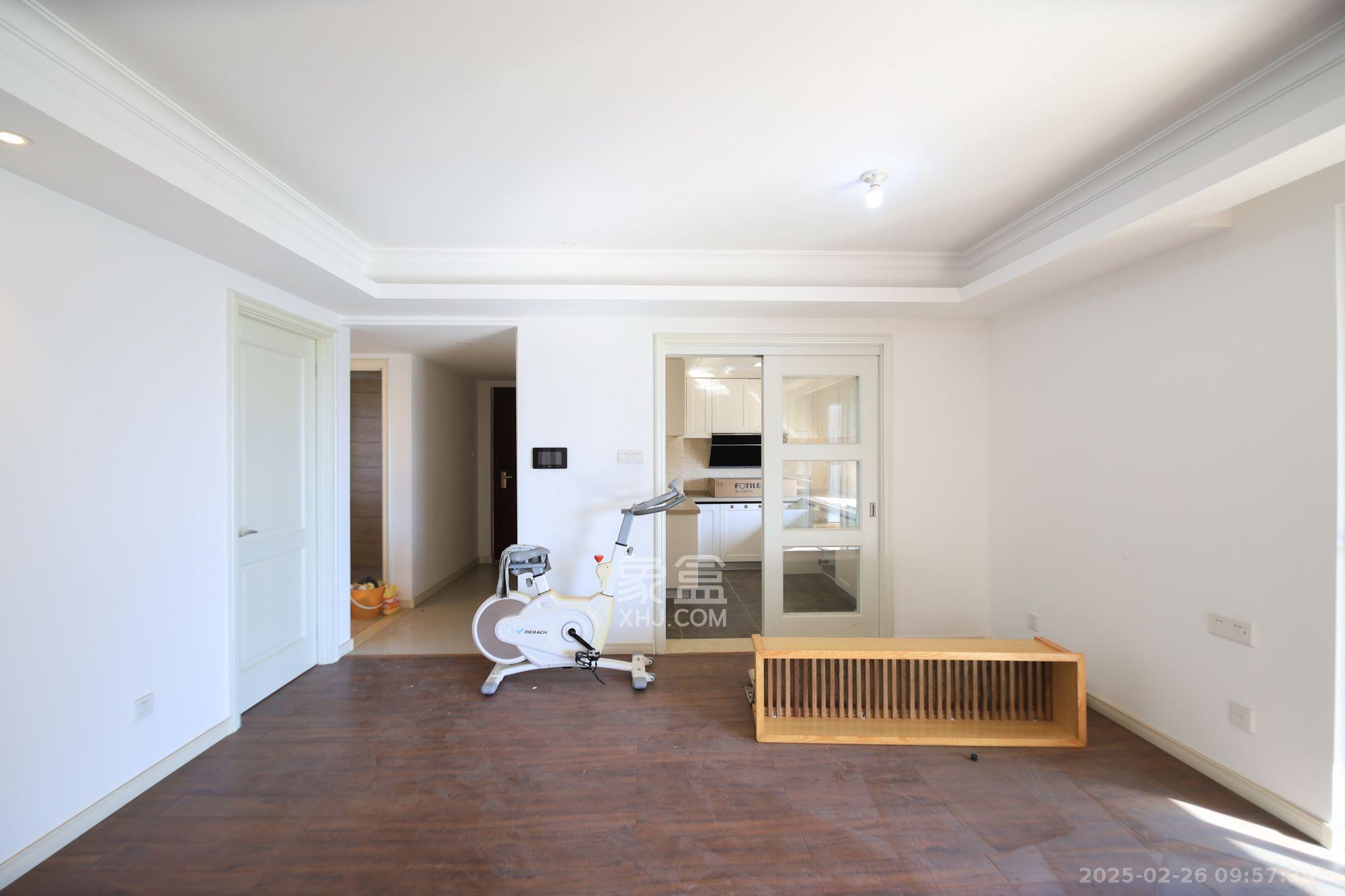 万科魅力之城锋镜里 3室2厅2卫 3000.0元/月 万科魅力之城锋镜里 3室2厅2卫 3000.0元/月室内图