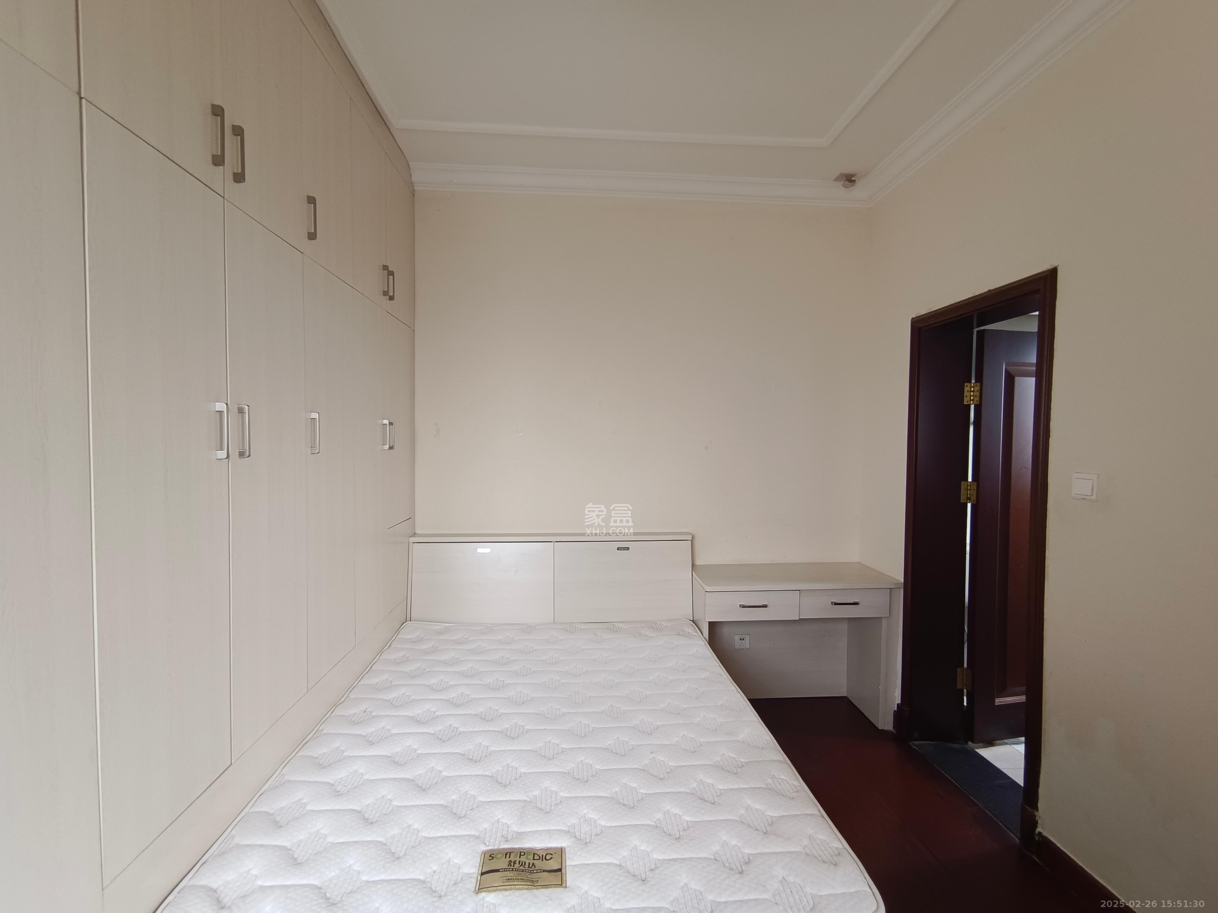 恒大御景半岛湘江苑(恒大御景半岛一期) 1室1厅1卫 1400.0元/月 恒大御景半岛湘江苑(恒大御景半岛一期) 1室1厅1卫 1400.0元/月室内图