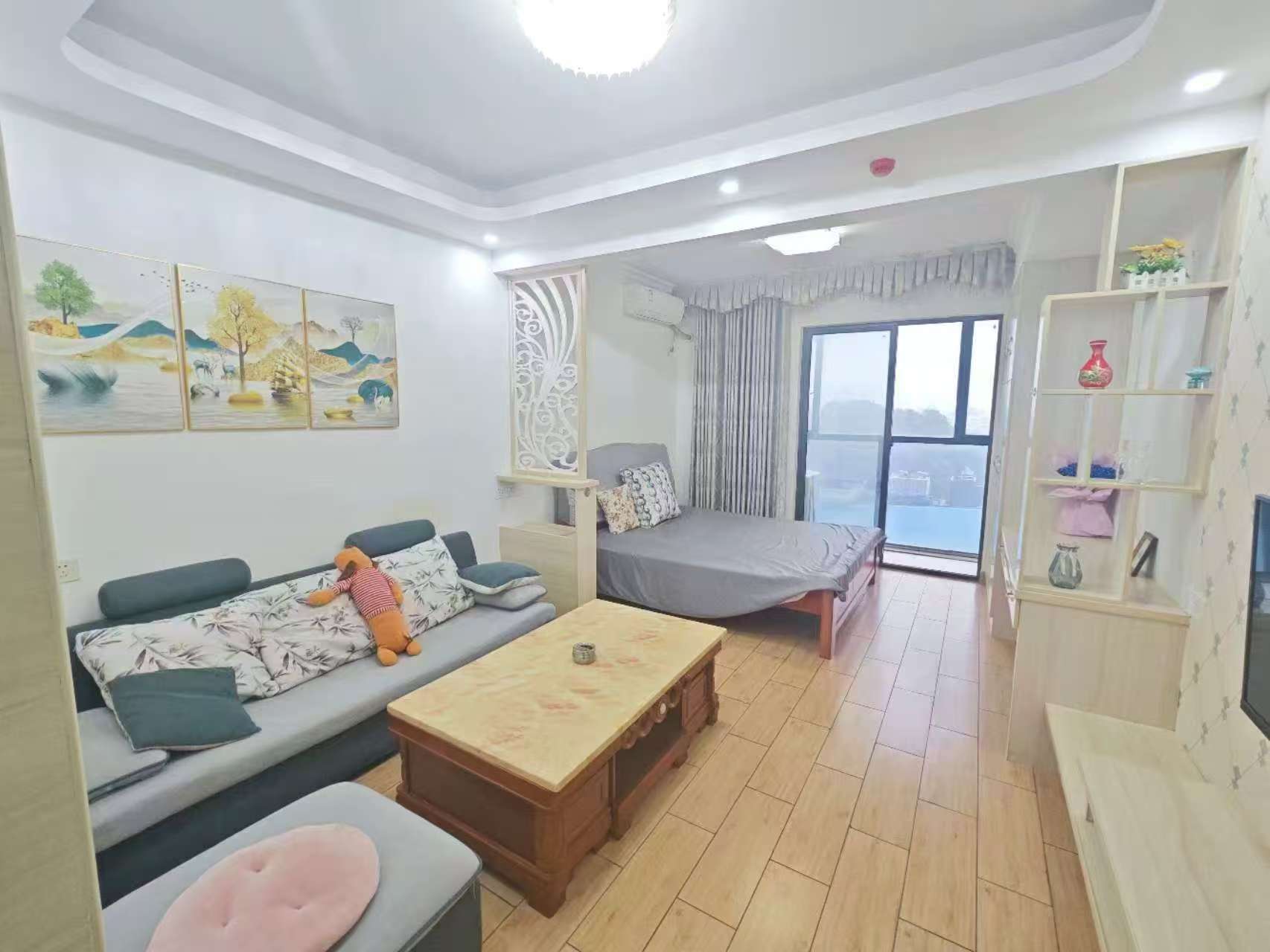 万豪城市花园  1室1厅1卫    1000.0元/月