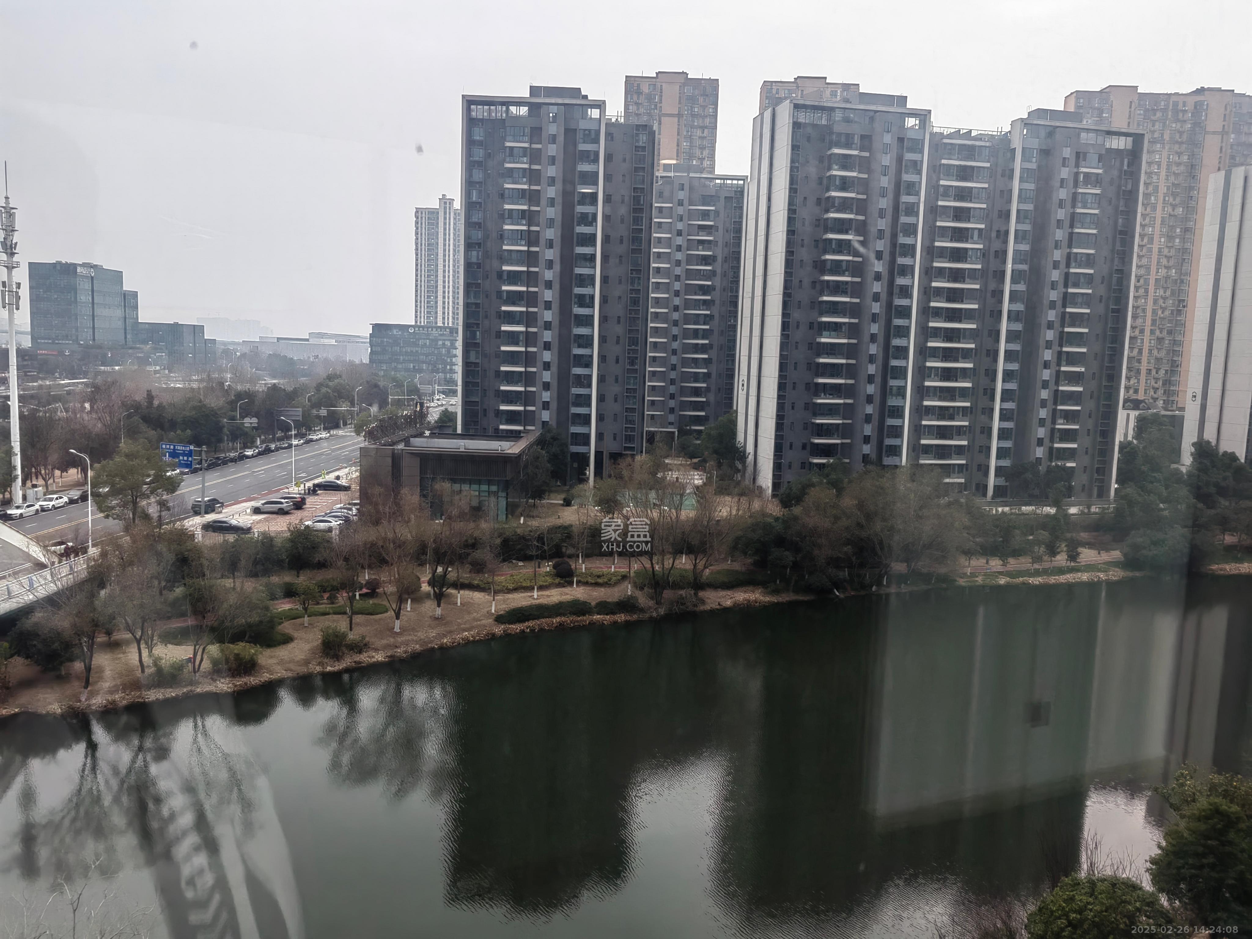 中海阅江府  4室2厅2卫   7500.00元/月室内图