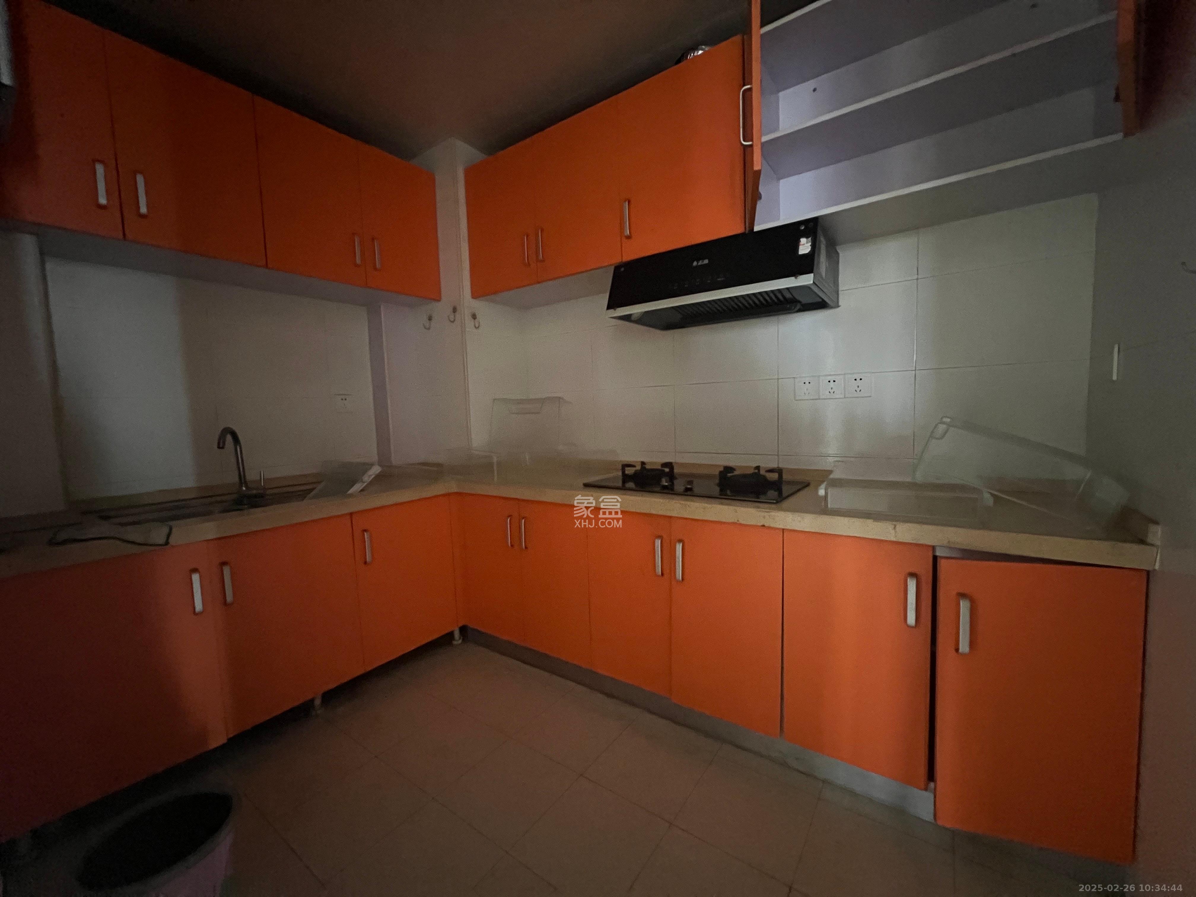 湘府十城(汇财御景湾新寓,汇财国际) 3室2厅1卫 2100.0元/月 湘府十城(汇财御景湾新寓,汇财国际) 3室2厅1卫 2100.0元/月室内图