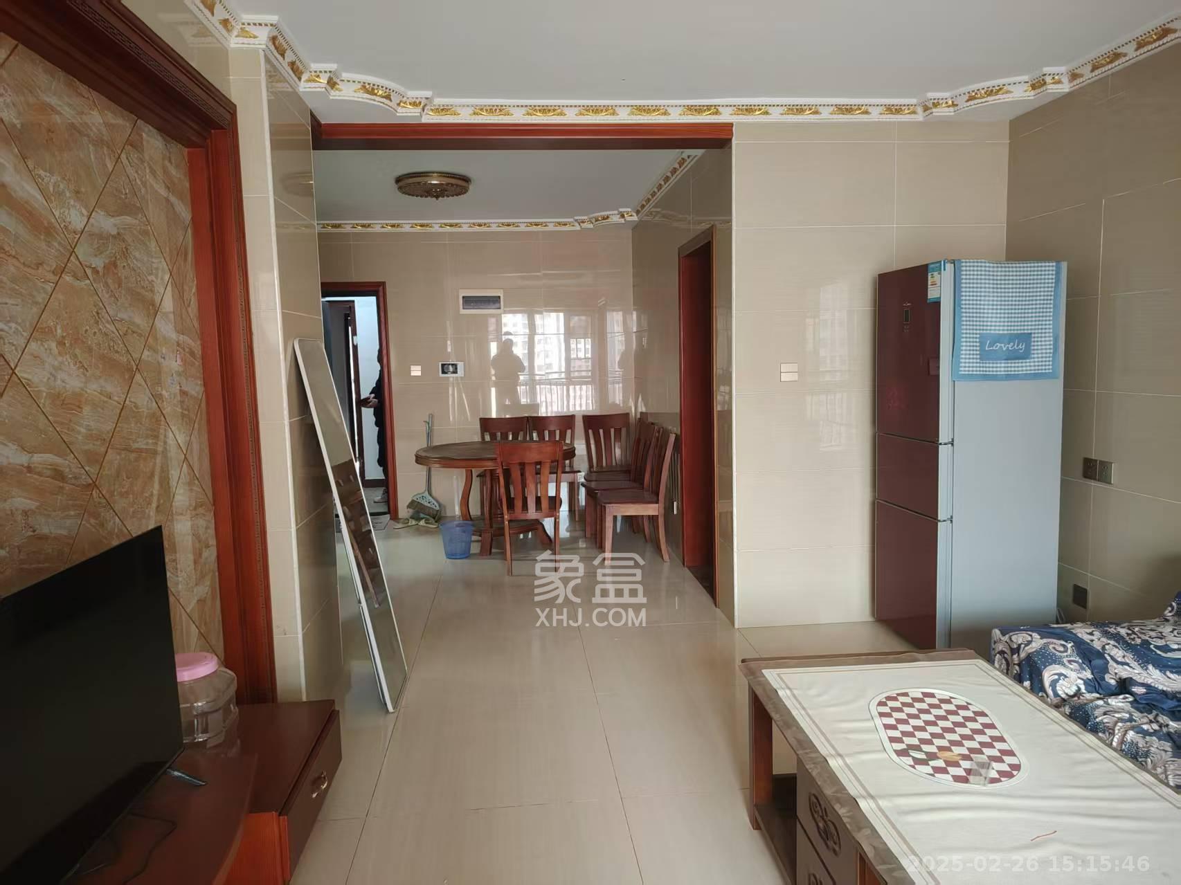 丽发新城 1室2厅1卫 1700.0元/月 丽发新城 1室2厅1卫 1700.0元/月室内图