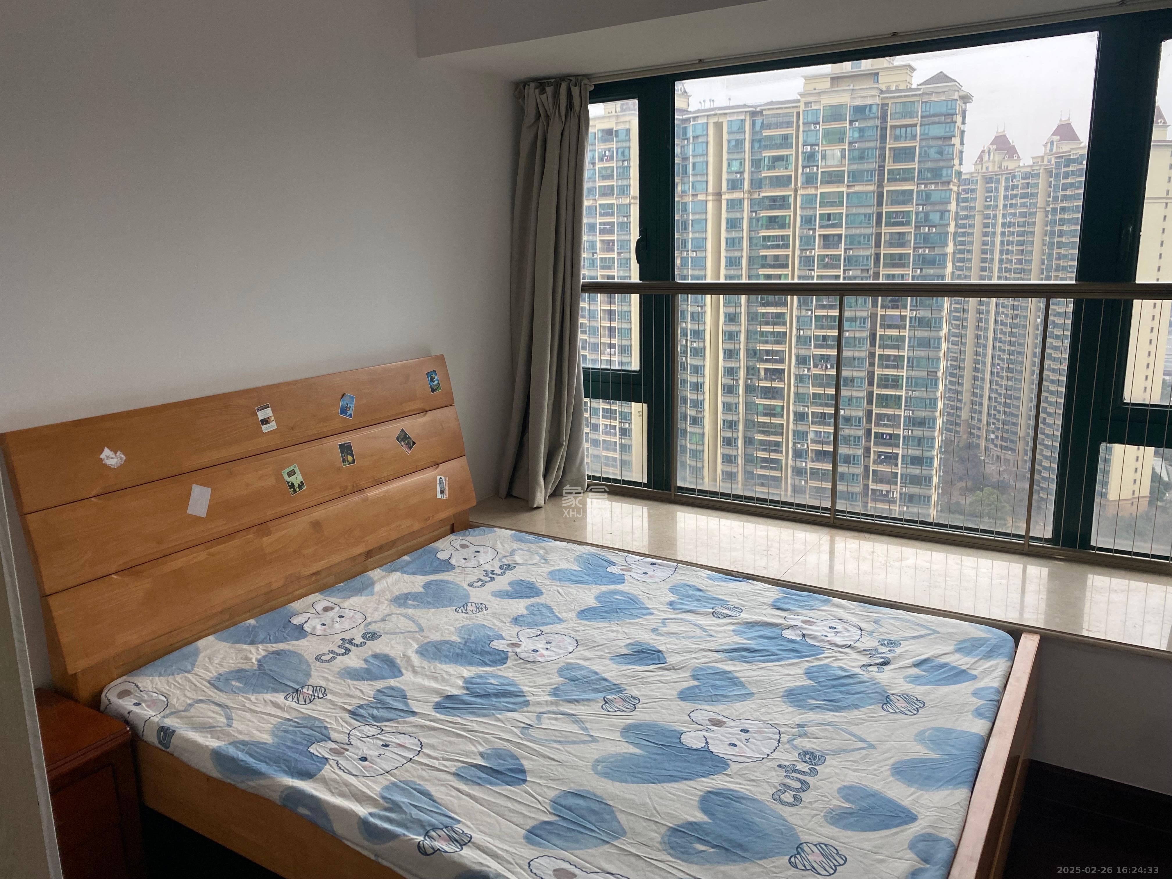 恒大雅苑 3室2厅1卫 2500.0元/月 恒大雅苑 3室2厅1卫 2500.0元/月室内图