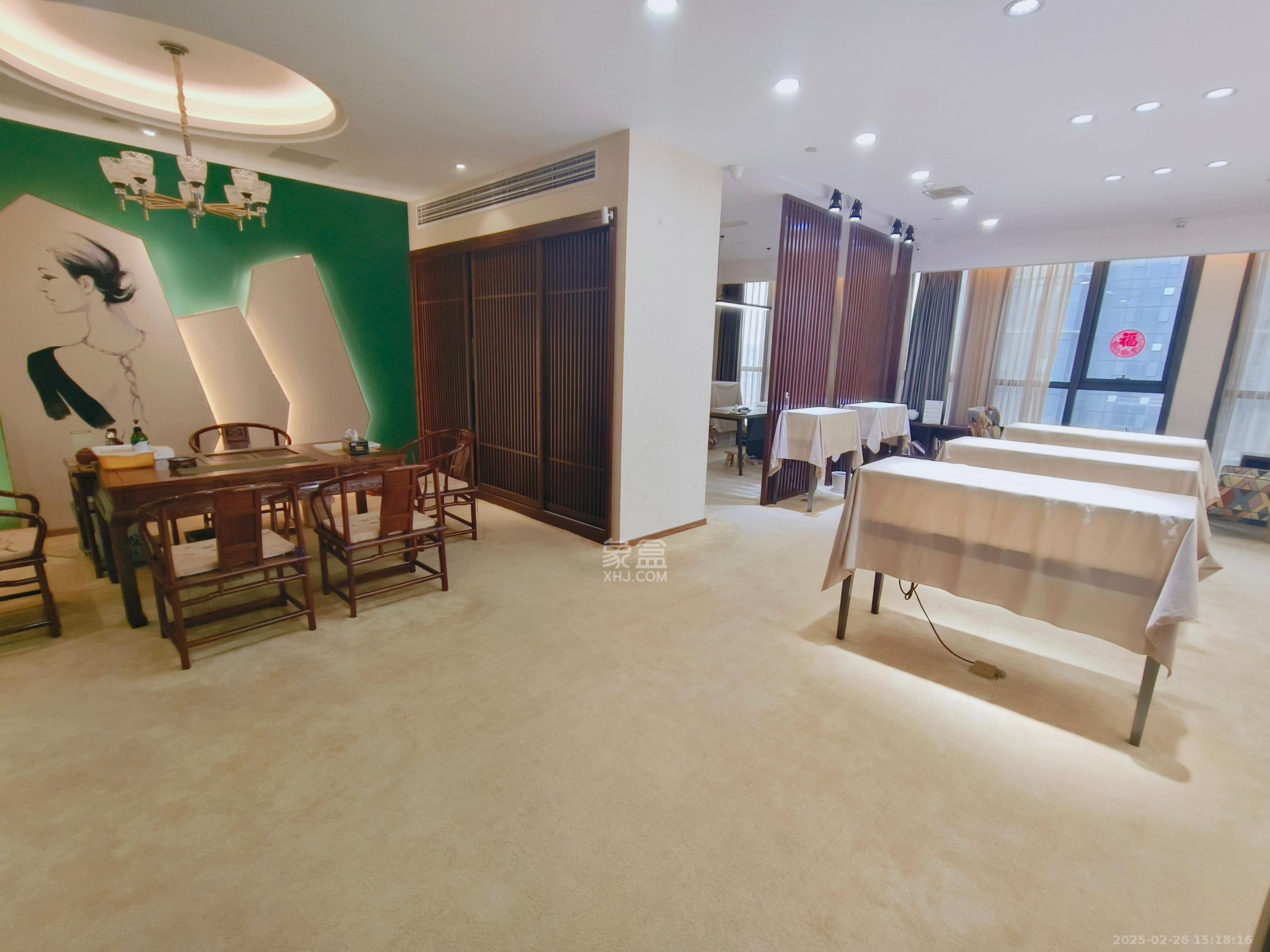 绿地中心   125.0㎡     8900.00元/月室内图