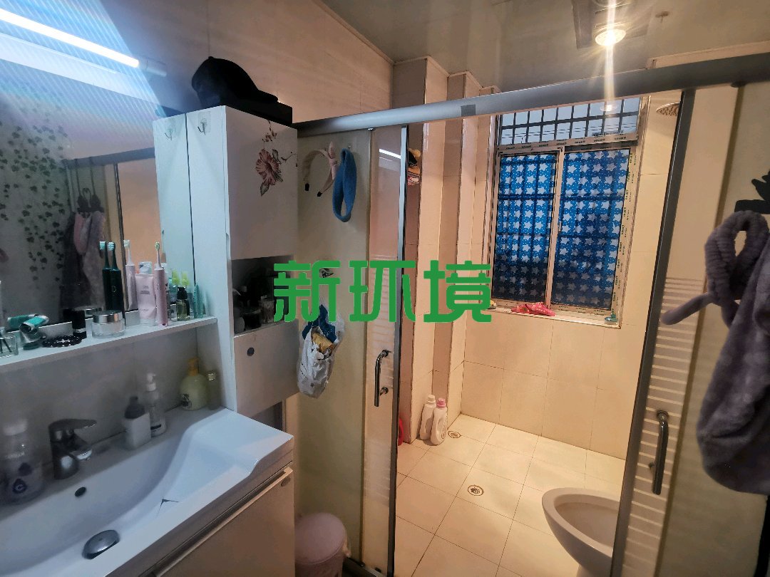 天门聚景苑  3室2厅2卫   66.00万客厅