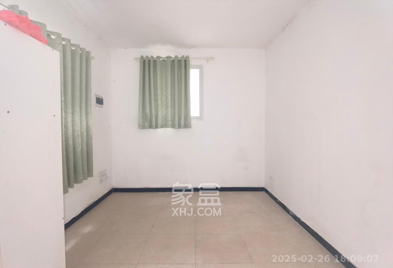 佘家塘、富雅里散盘 6室2厅2卫 4200.0元/月 佘家塘、富雅里散盘 6室2厅2卫 4200.0元/月室内图