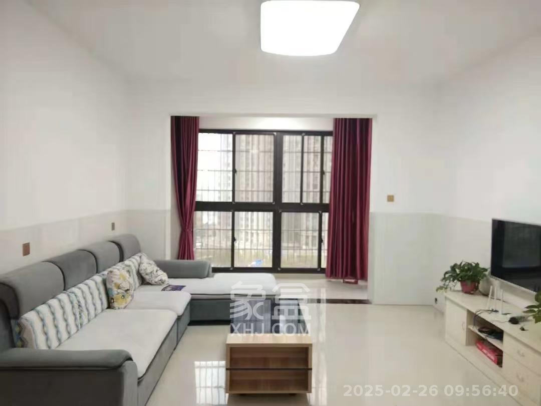 嘉顺苑 3室2厅2卫 2700.0元/月 嘉顺苑 3室2厅2卫 2700.0元/月室内图