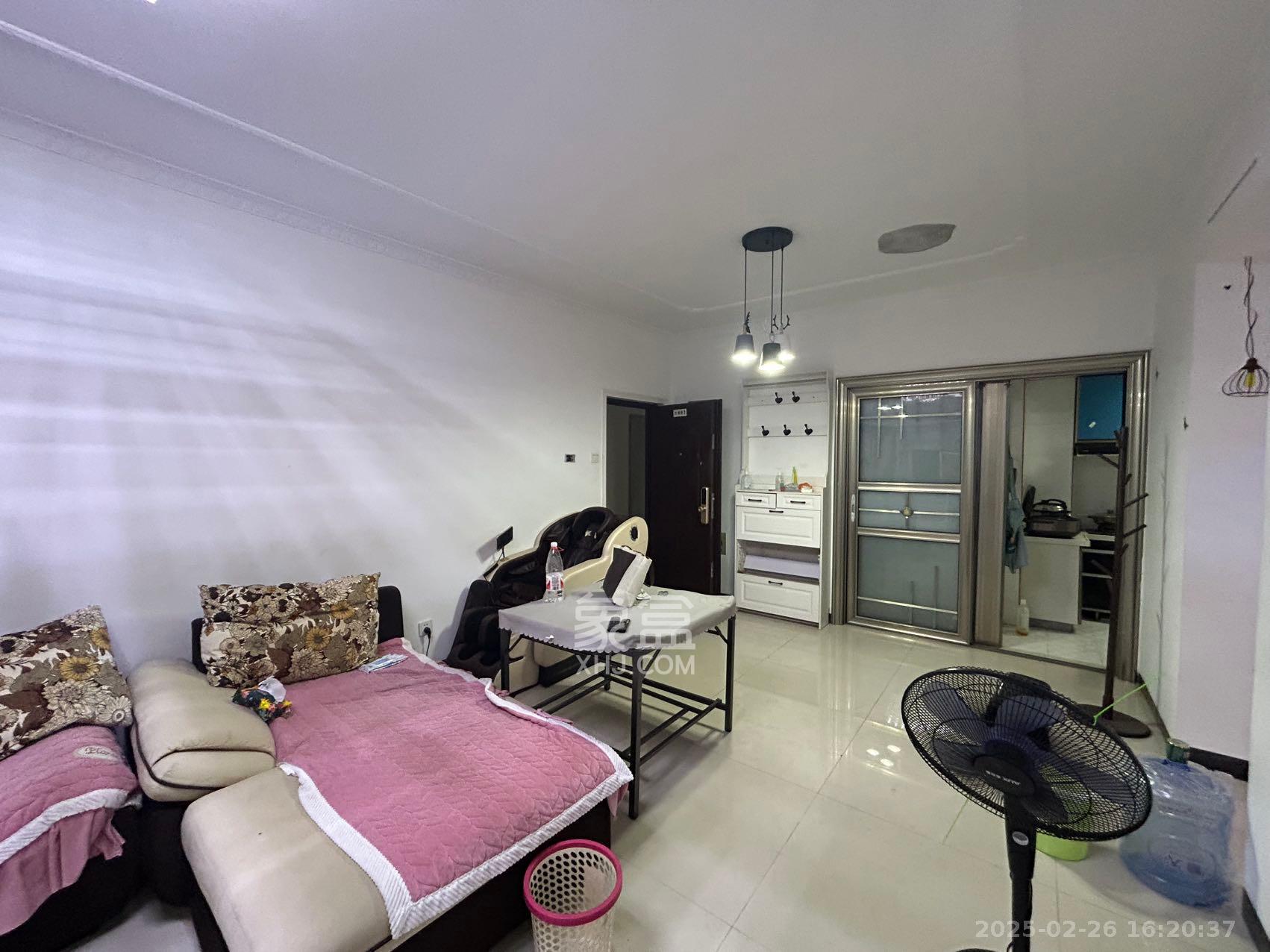 怡海星城 3室2厅2卫 2000.0元/月 怡海星城 3室2厅2卫 2000.0元/月室内图