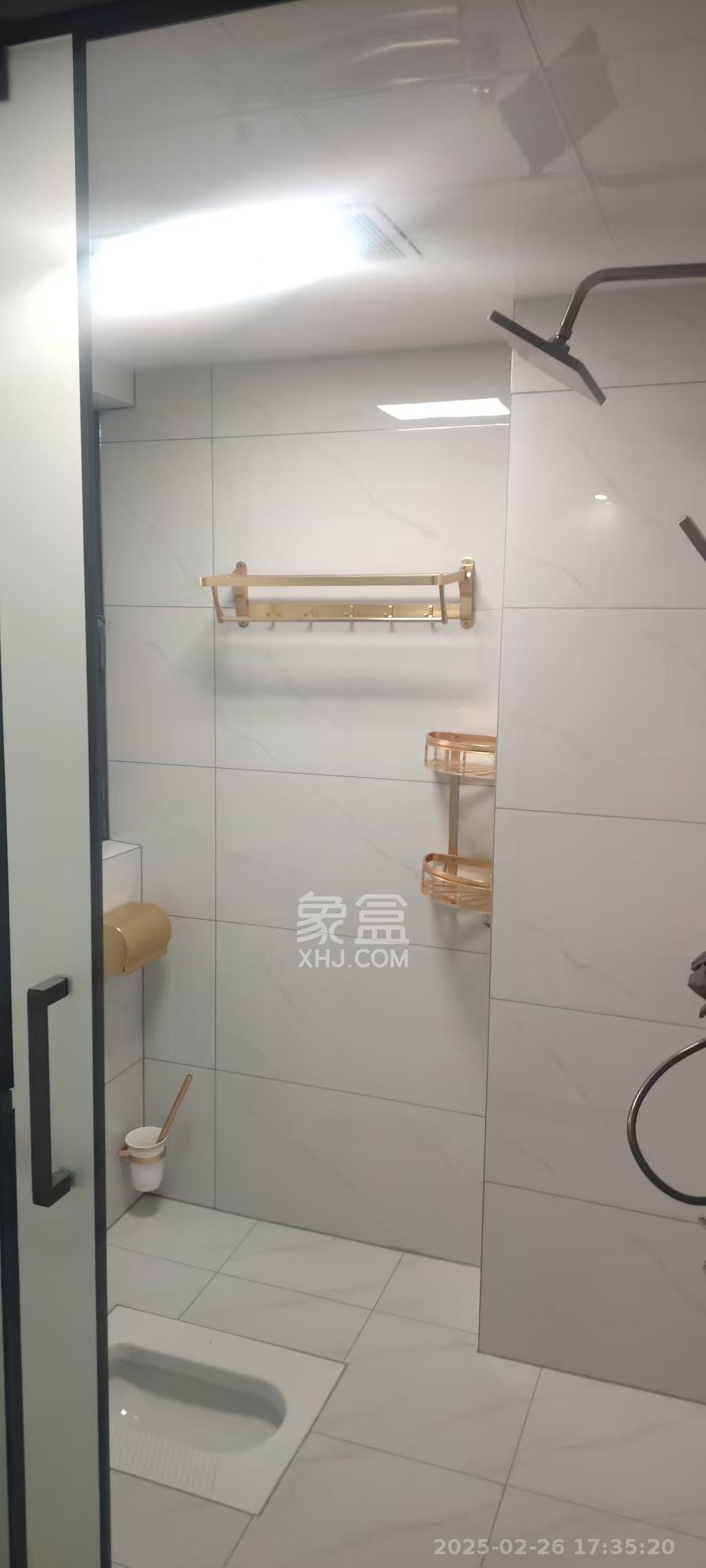 洋湖明园二期  2室2厅1卫   2000.00元/月室内图
