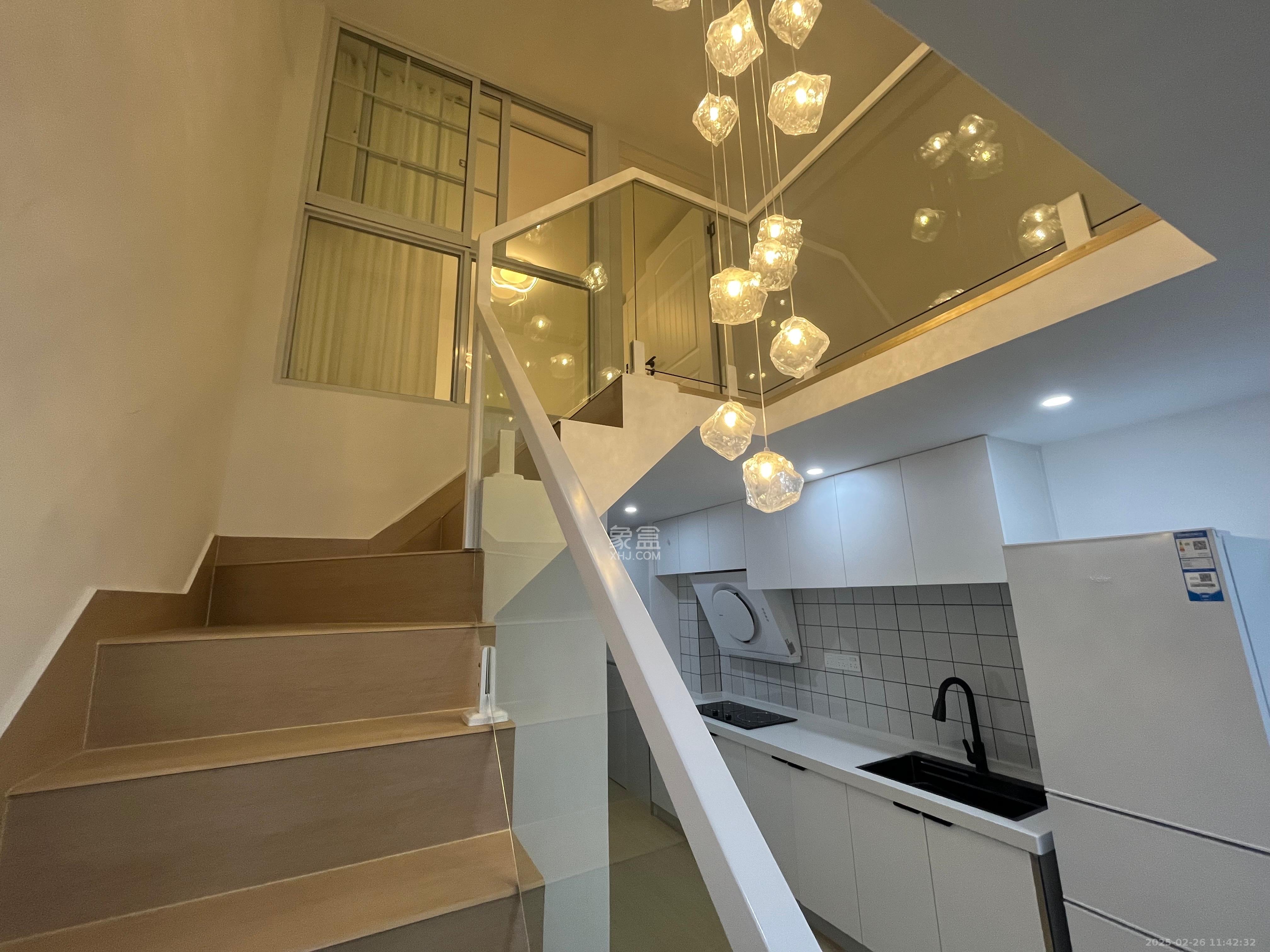 新城悦隽公园  2室1厅1卫    1900.0元/月室内图