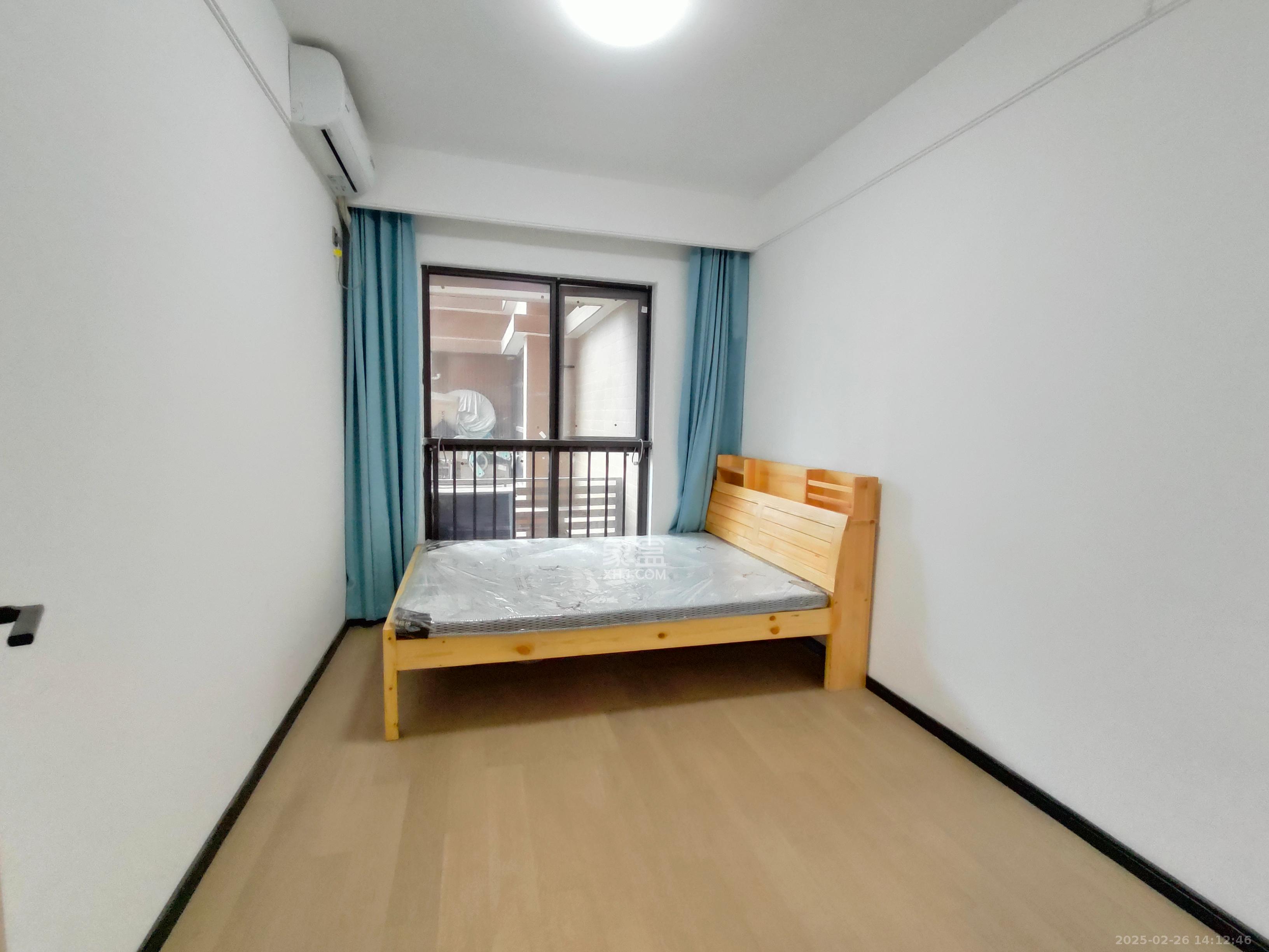 润和美郡(润和紫郡五期) 5室2厅2卫 3000.0元/月 润和美郡(润和紫郡五期) 5室2厅2卫 3000.0元/月室内图