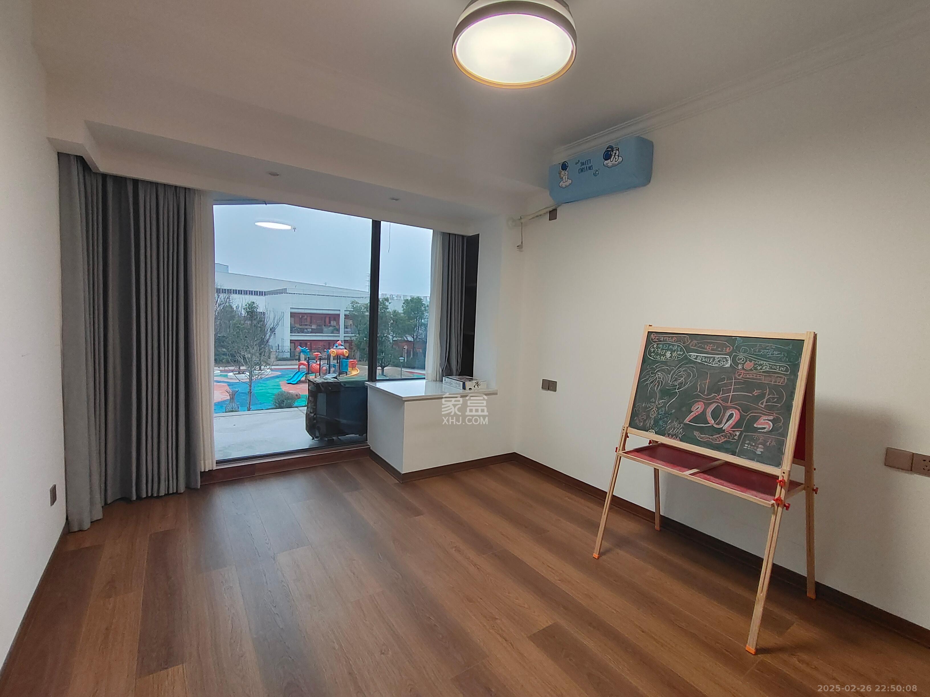 福天星中心（福天星雅苑）  4室2厅2卫    4600.0元/月室内图