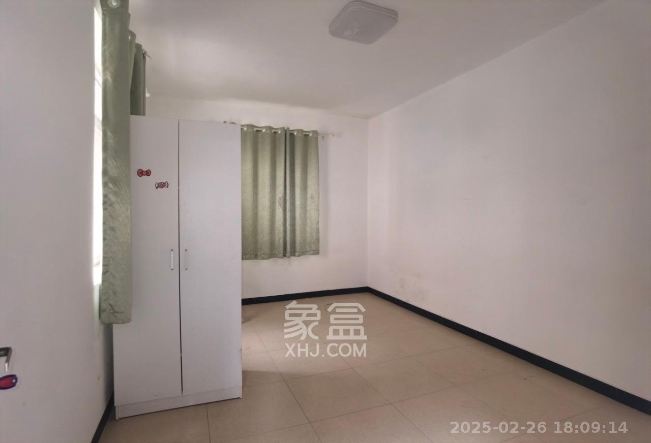 佘家塘、富雅里散盘 6室2厅2卫 4200.0元/月 佘家塘、富雅里散盘 6室2厅2卫 4200.0元/月室内图