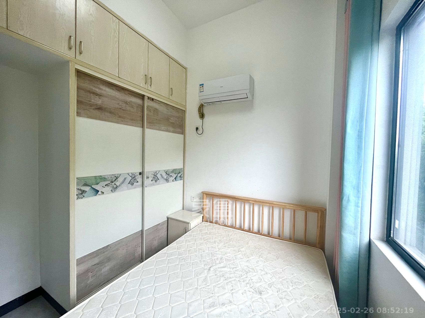 裕天国际商汇中心 1室0厅0卫 1700.0元/月 裕天国际商汇中心 1室0厅0卫 1700.0元/月室内图