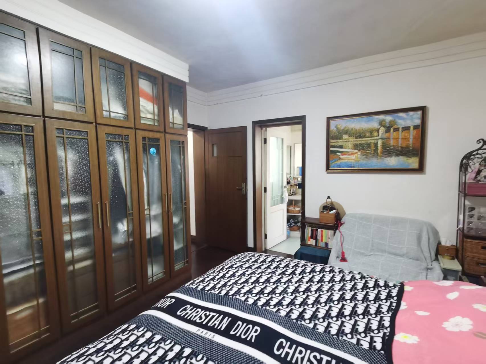 金泰花园 5室2厅2卫 90.0万 金泰花园 5室2厅2卫 90.0万室内图