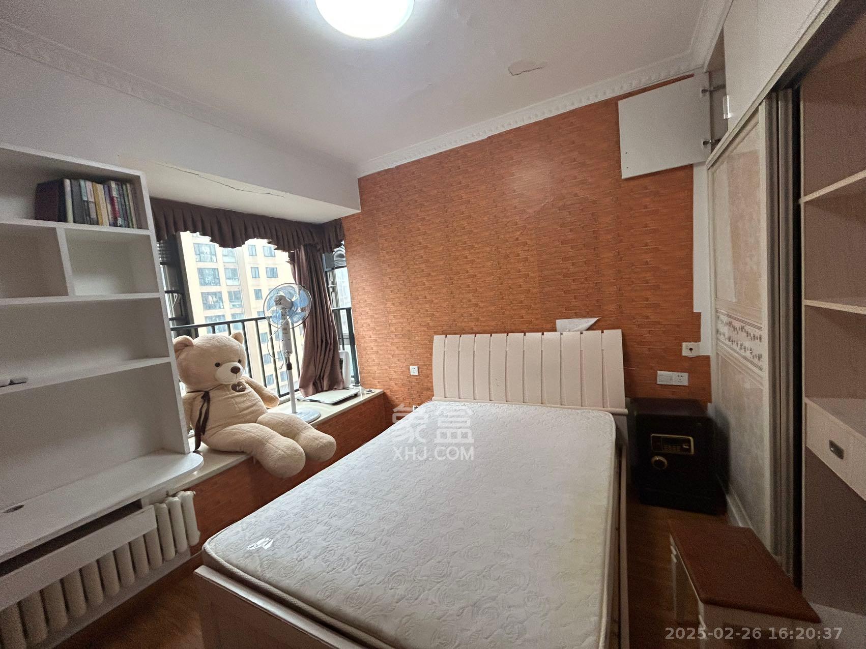 怡海星城 3室2厅2卫 2000.0元/月 怡海星城 3室2厅2卫 2000.0元/月室内图