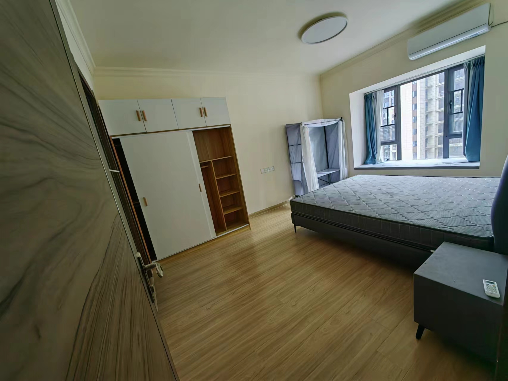 碧桂园梓山府 3室2厅2卫 1900.0元/月 碧桂园梓山府 3室2厅2卫 1900.0元/月室内图