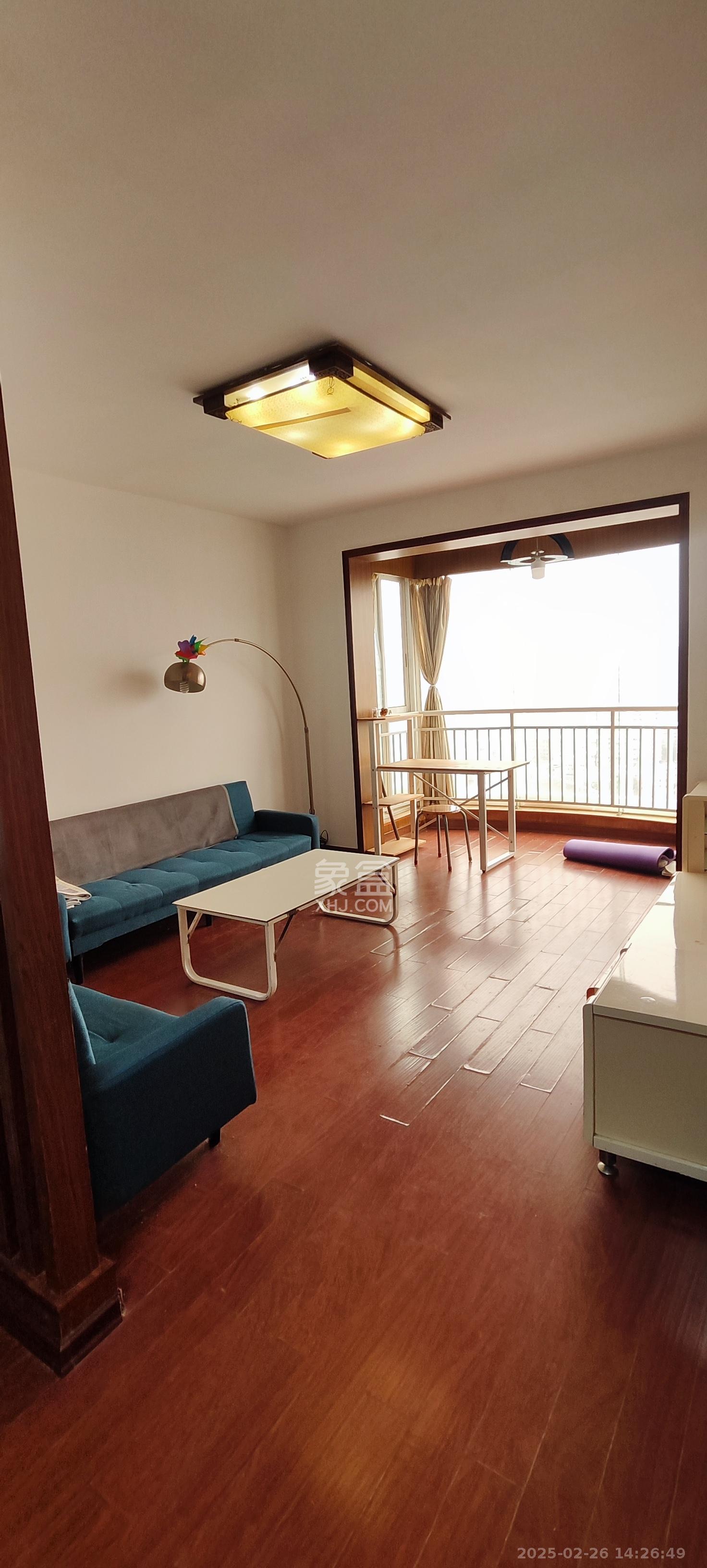 芙蓉公馆  2室2厅1卫    3100.0元/月 芙蓉公馆  2室2厅1卫    3100.0元/月室内图