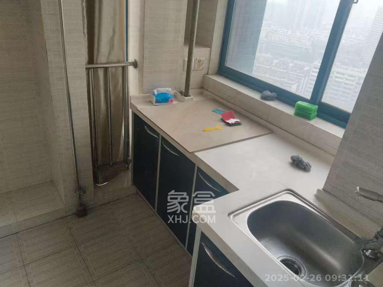 东一国际 1室1厅1卫 2000.0元/月 东一国际 1室1厅1卫 2000.0元/月室内图