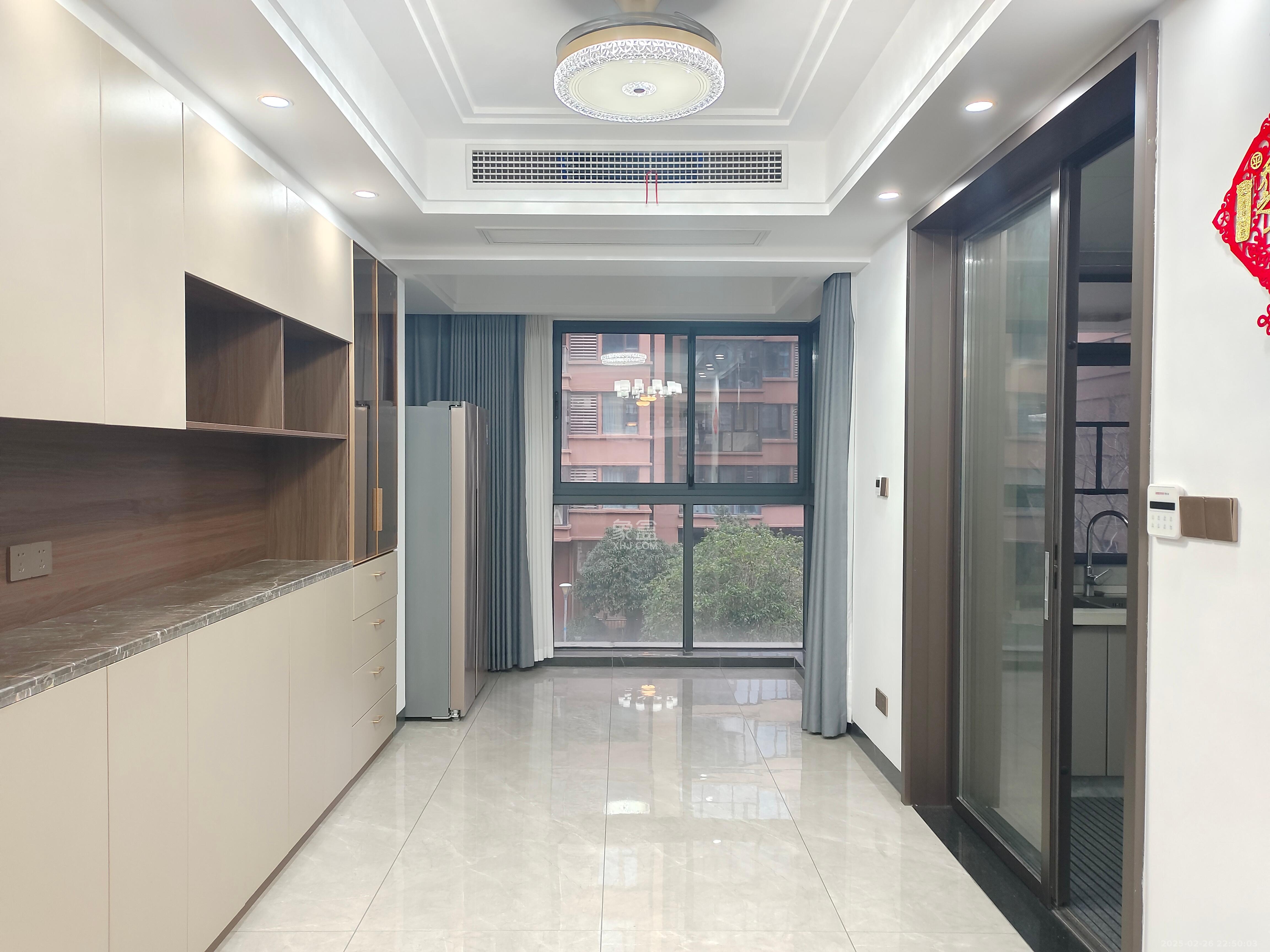 福天星中心（福天星雅苑）  4室2厅2卫    4600.0元/月室内图