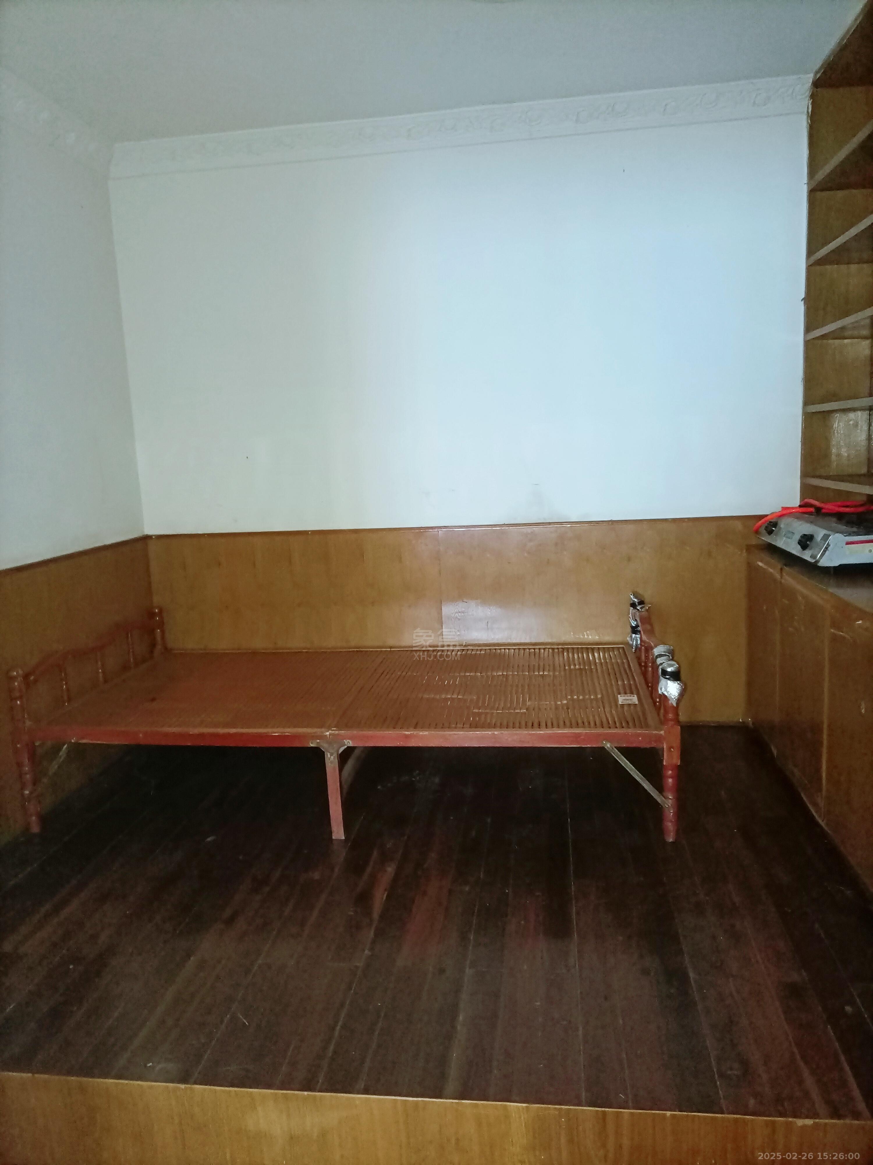 国安公寓 3室2厅1卫 1000.0元/月 国安公寓 3室2厅1卫 1000.0元/月室内图