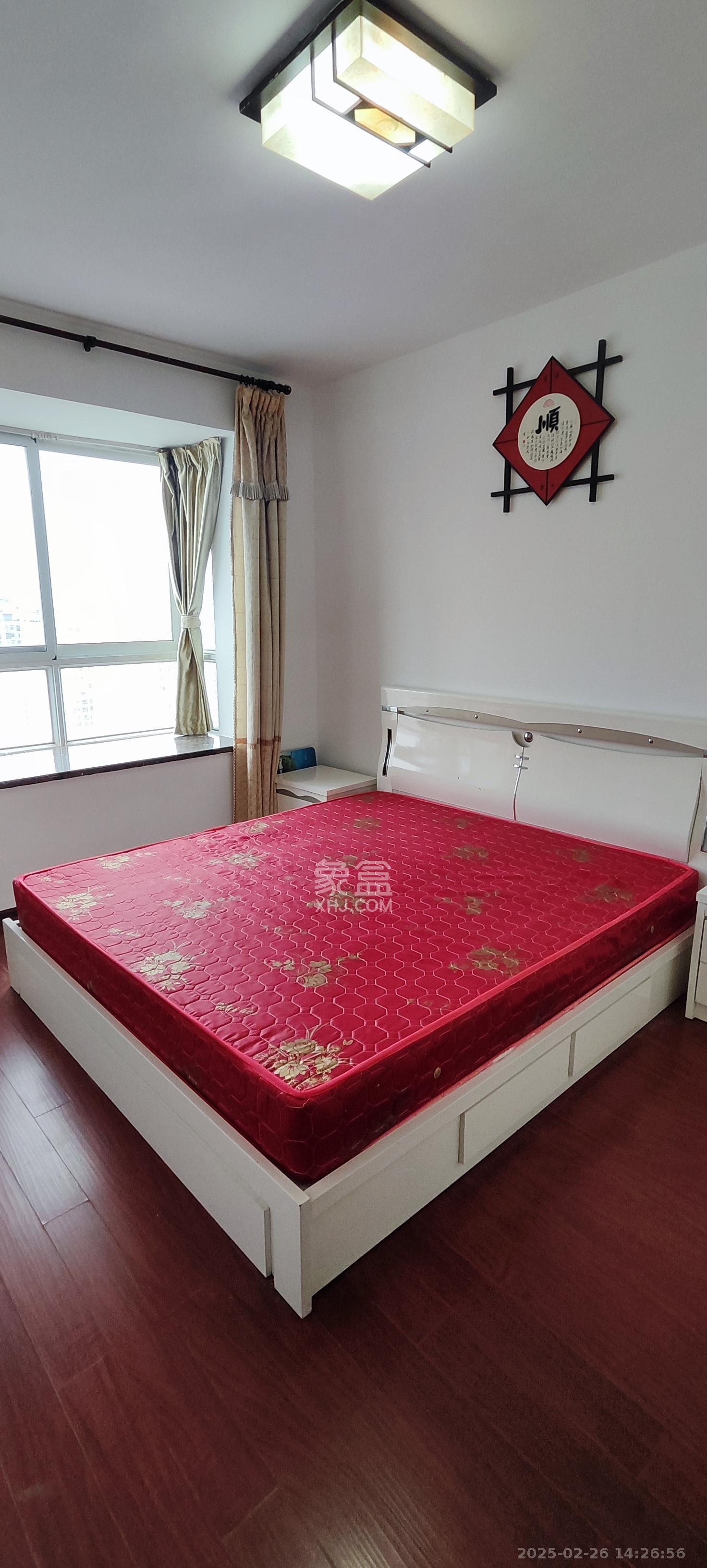 芙蓉公馆  2室2厅1卫    3100.0元/月 芙蓉公馆  2室2厅1卫    3100.0元/月室内图