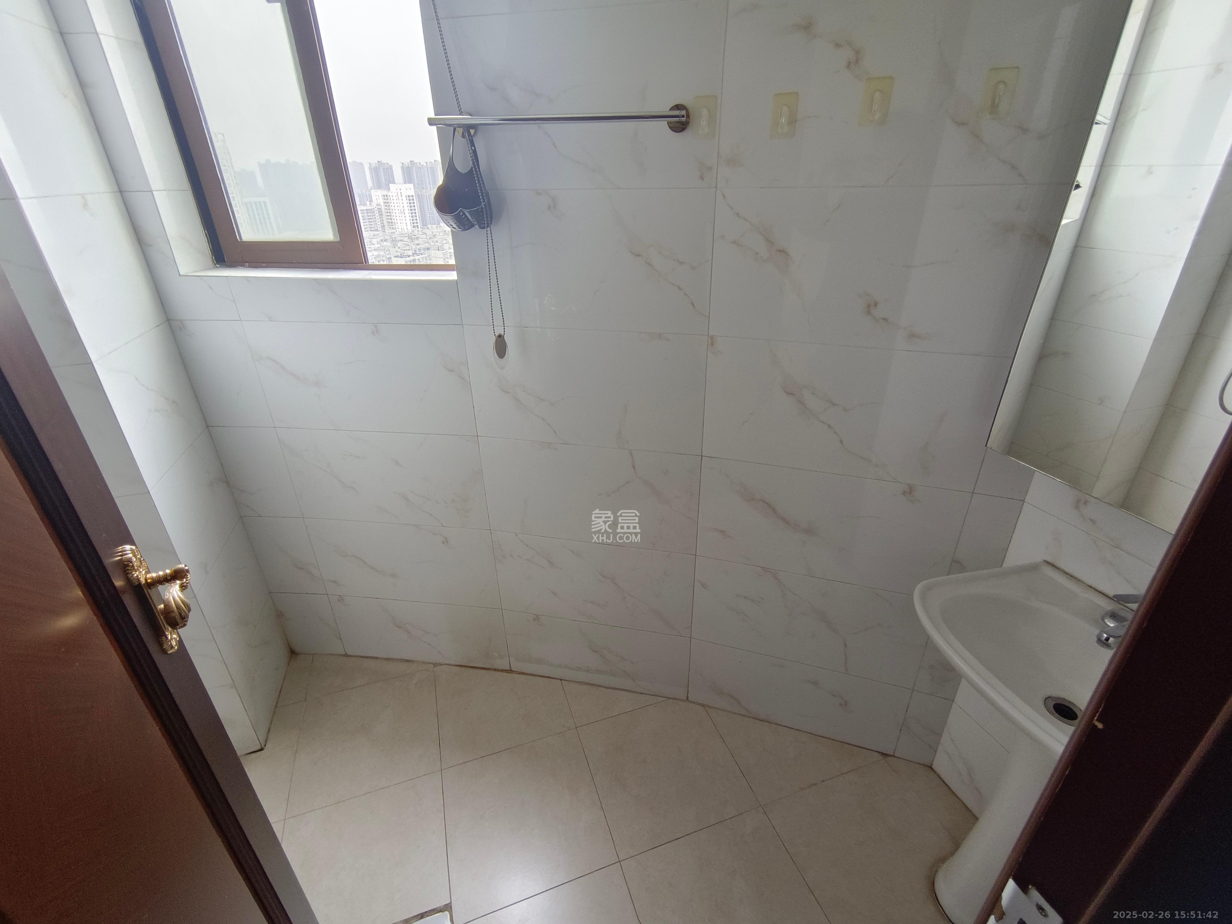 恒大御景半岛湘江苑(恒大御景半岛一期) 1室1厅1卫 1400.0元/月 恒大御景半岛湘江苑(恒大御景半岛一期) 1室1厅1卫 1400.0元/月室内图