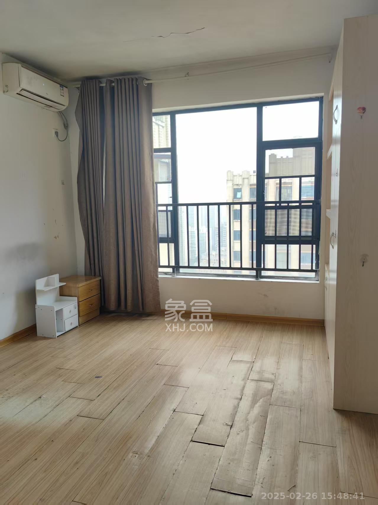 天元涉外景园C区 3室2厅2卫 2800.0元/月 天元涉外景园C区 3室2厅2卫 2800.0元/月室内图