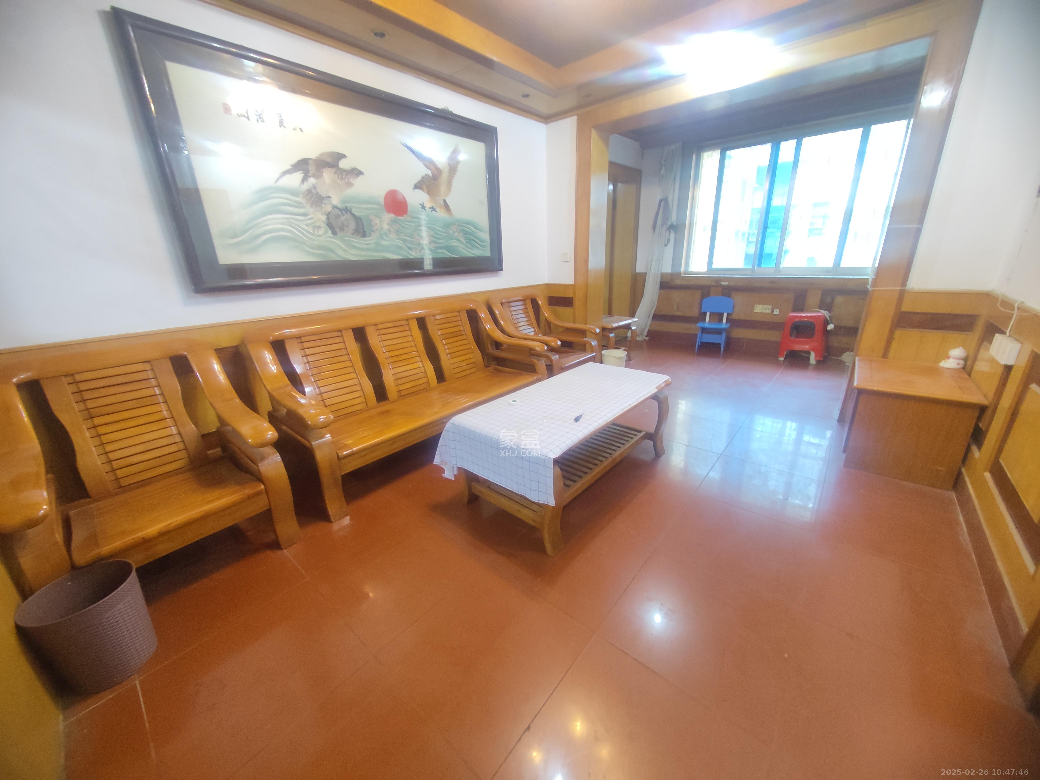工农新村（工农桥社区）  3室1厅1卫   2200.00元/月室内图