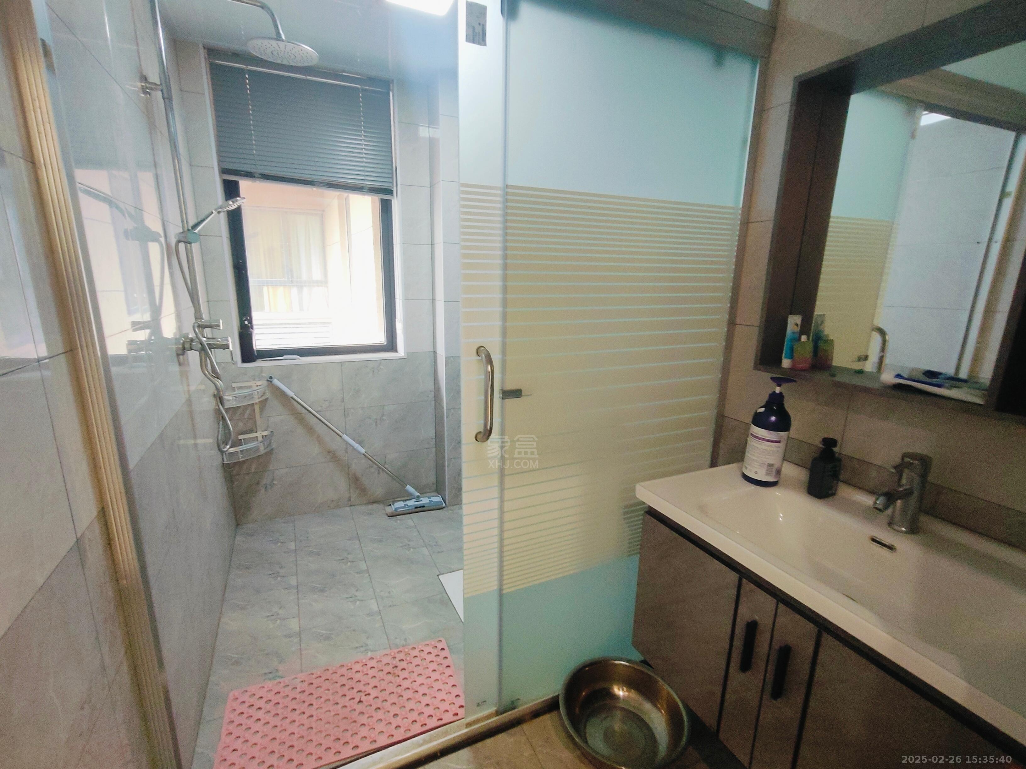 时代新城(翰林府)  3室2厅2卫    2500.0元/月 时代新城(翰林府)  3室2厅2卫    2500.0元/月室内图