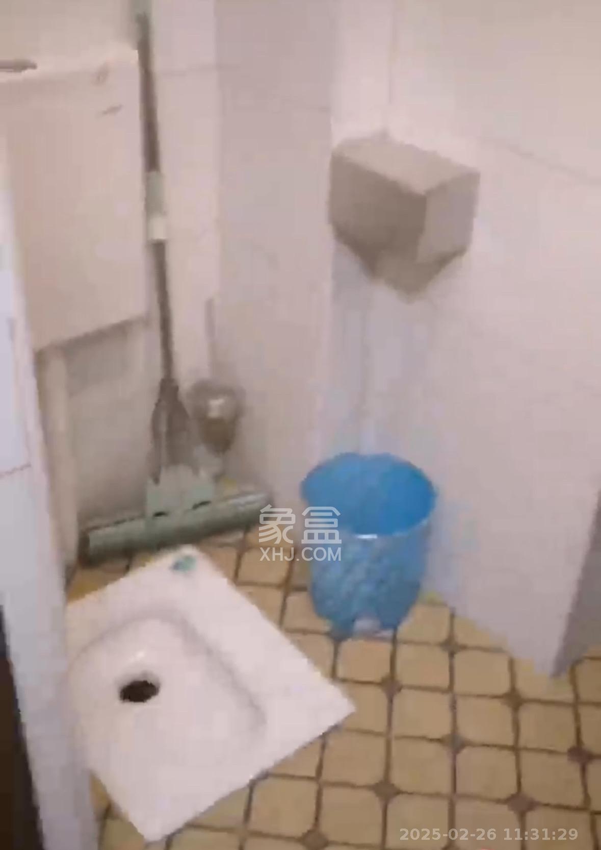 保利麓谷林语I区  1室1厅1卫   1700.00元/月室内图