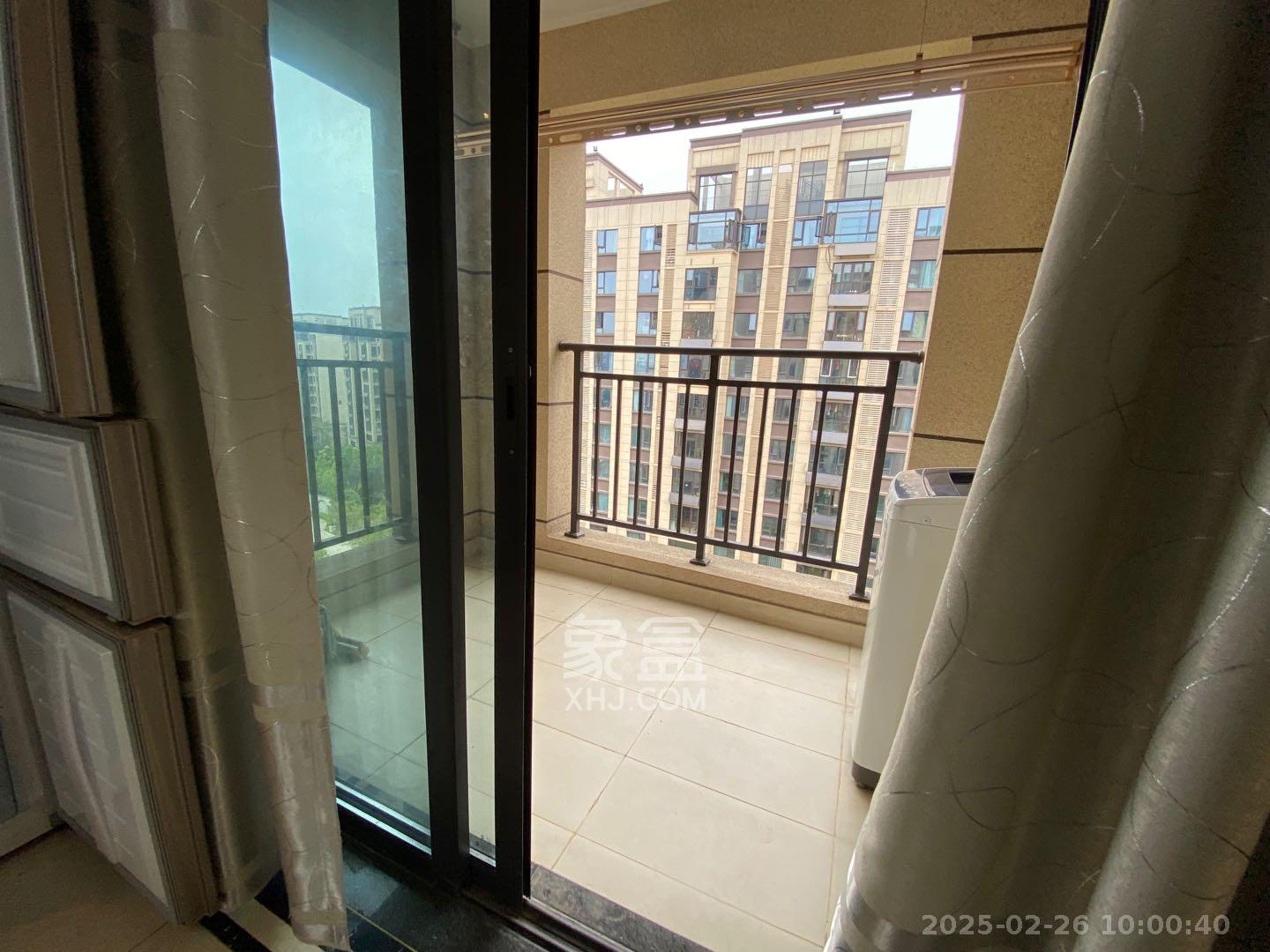 中海新城熙岸(中信新城五期) 3室2厅1卫 2100.0元/月 中海新城熙岸(中信新城五期) 3室2厅1卫 2100.0元/月室内图