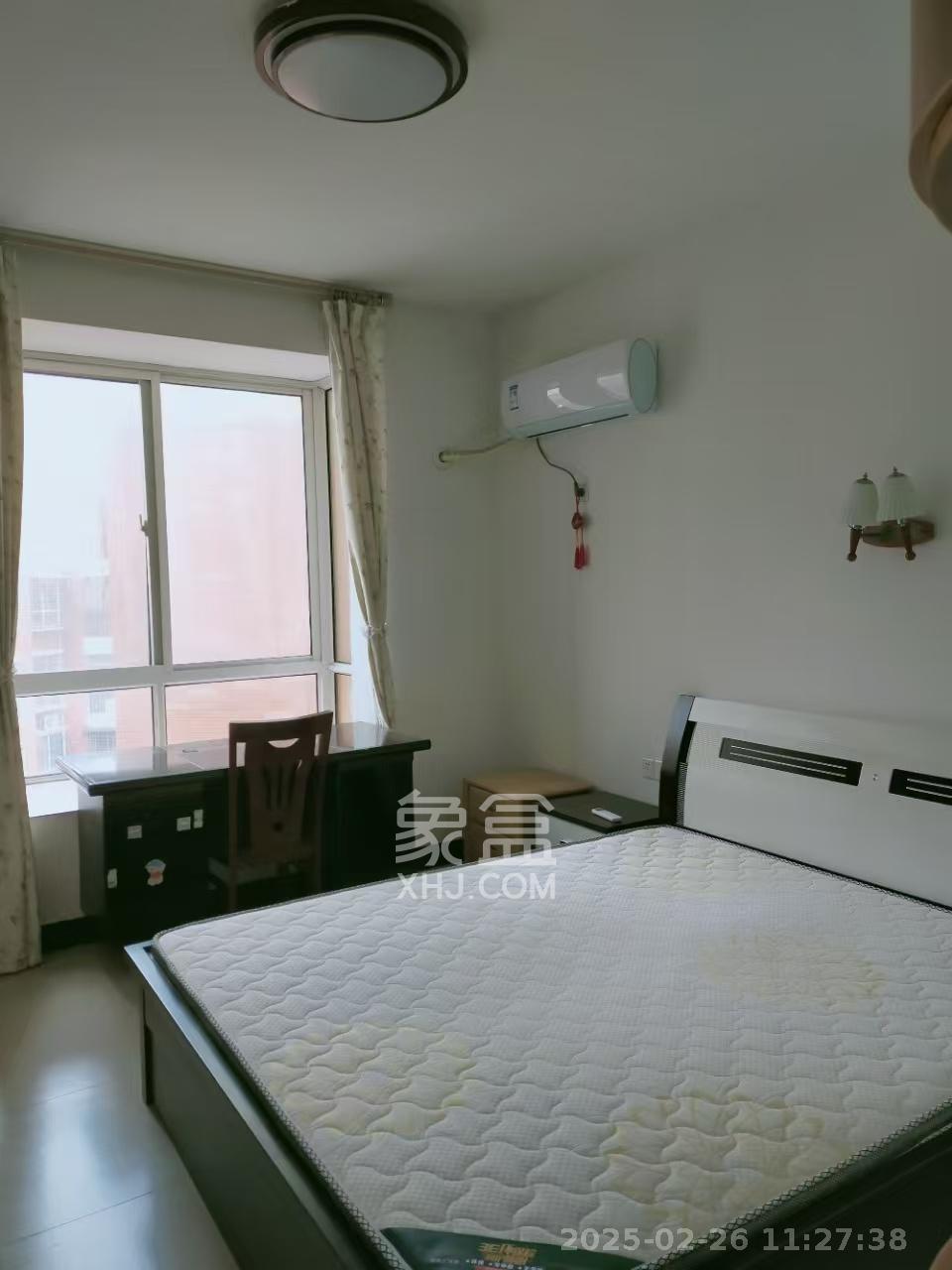 水印华府一期  2室2厅1卫   1700.00元/月室内图