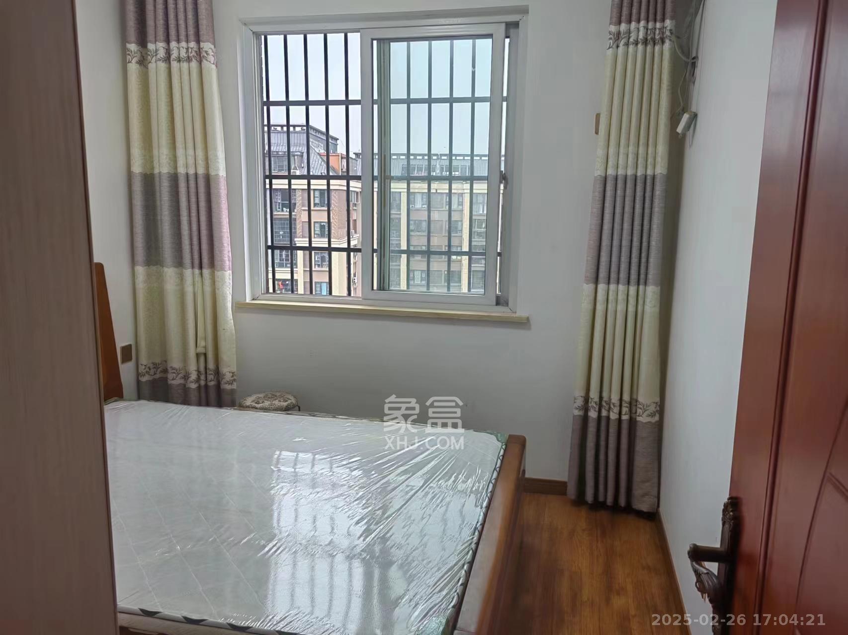 五矿紫湖香醍  1室2厅1卫    1700.0元/月 五矿紫湖香醍  1室2厅1卫    1700.0元/月室内图