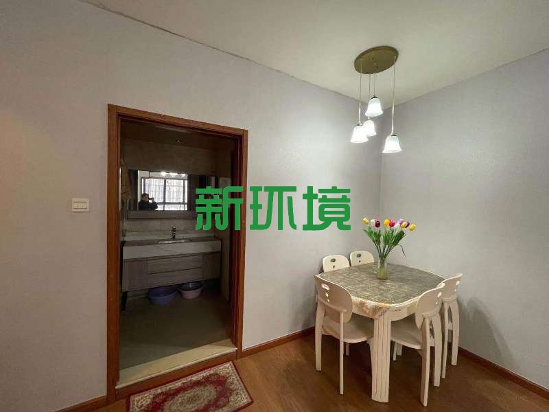蓝色港湾  3室2厅2卫   51.80万客厅