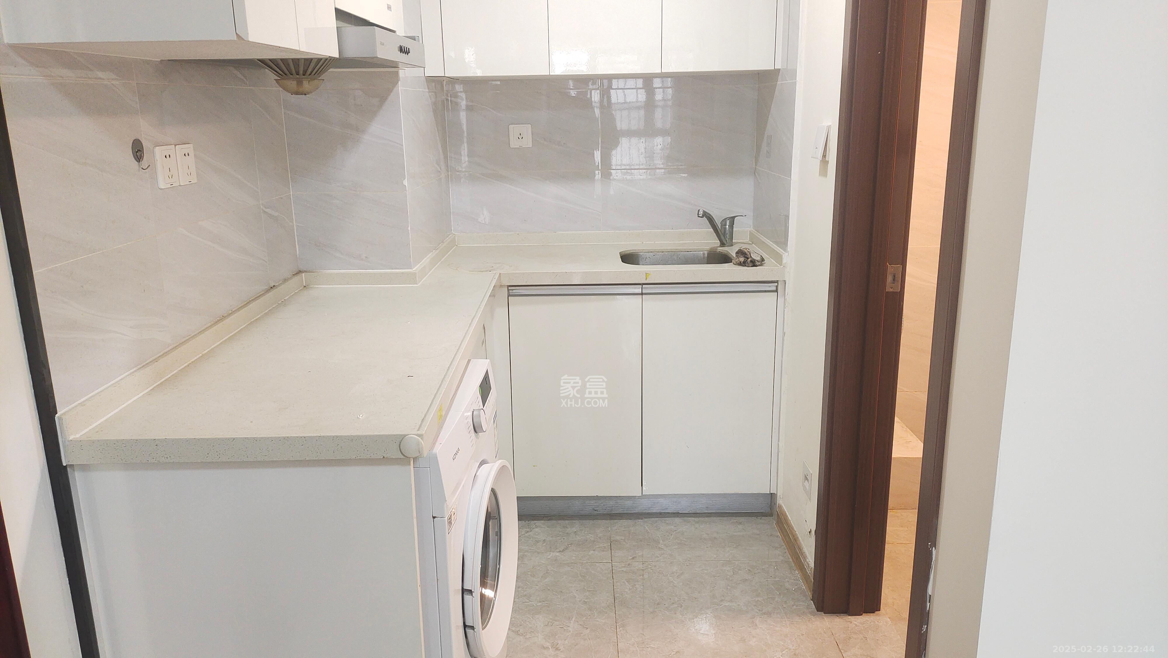 碧桂园印象  1室0厅0卫    1800.0元/月 碧桂园印象  1室0厅0卫    1800.0元/月室内图