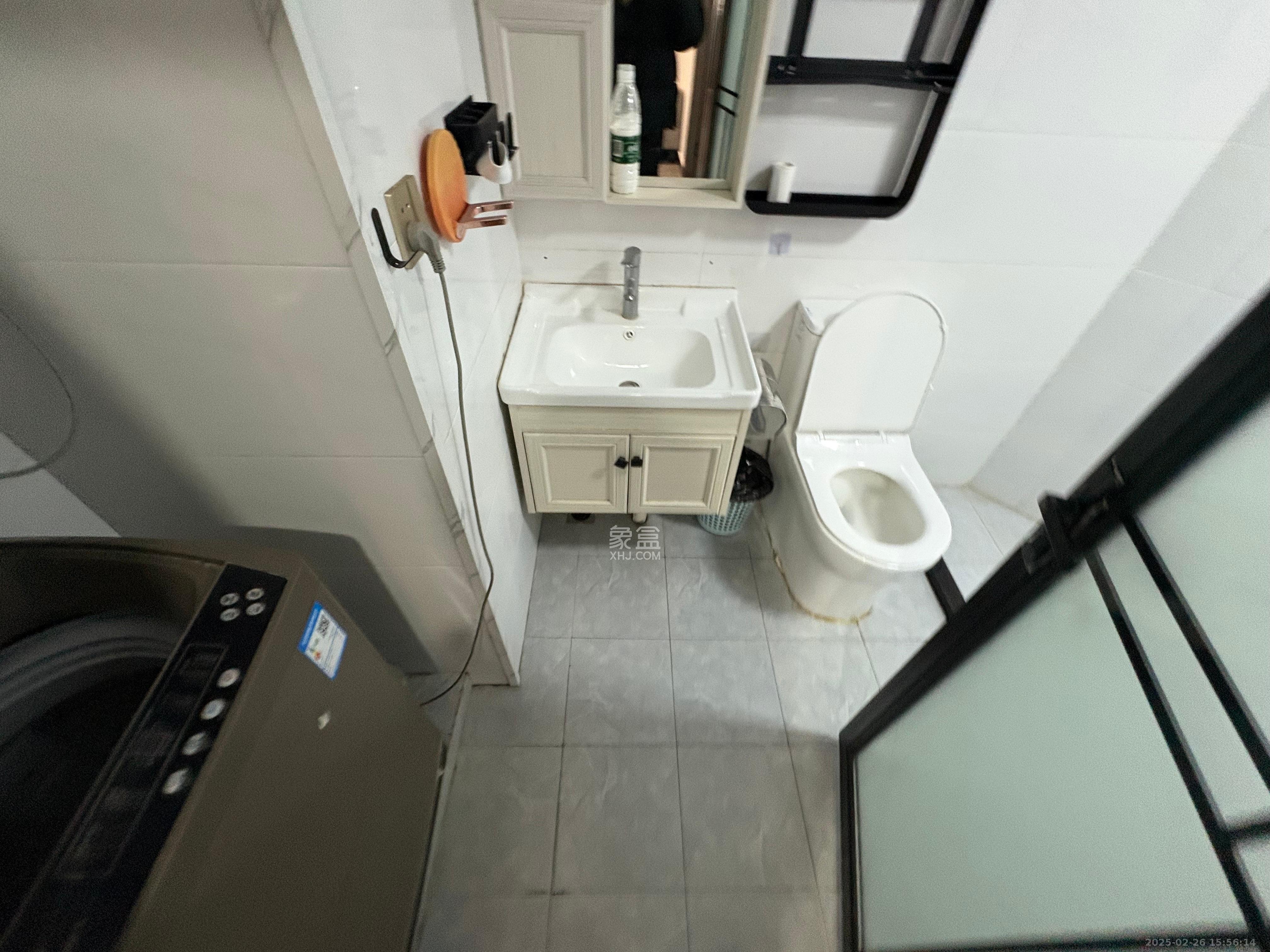 佳程C+公寓 2室1厅1卫 2380.0元/月 佳程C+公寓 2室1厅1卫 2380.0元/月室内图