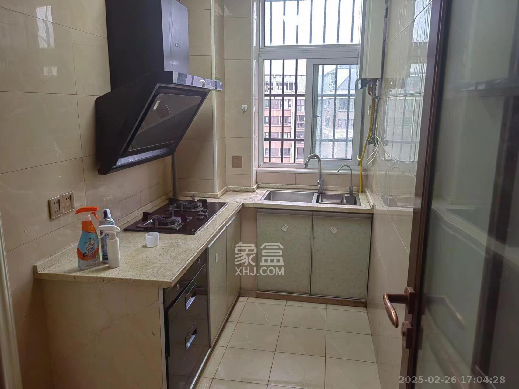 五矿紫湖香醍  1室2厅1卫    1700.0元/月 五矿紫湖香醍  1室2厅1卫    1700.0元/月室内图