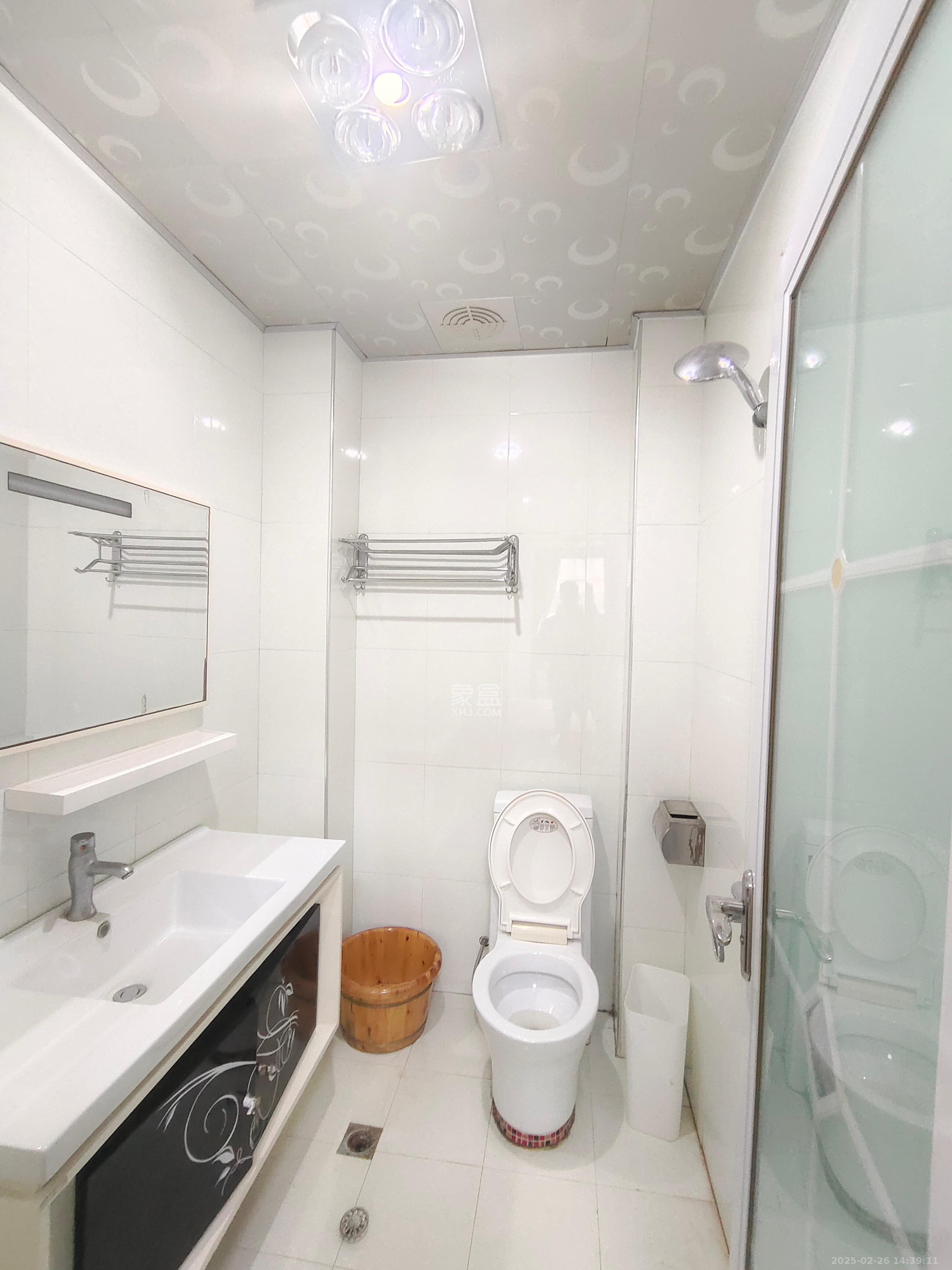 水印康桥  3室2厅2卫    1380.0元/月 水印康桥  3室2厅2卫    1380.0元/月室内图