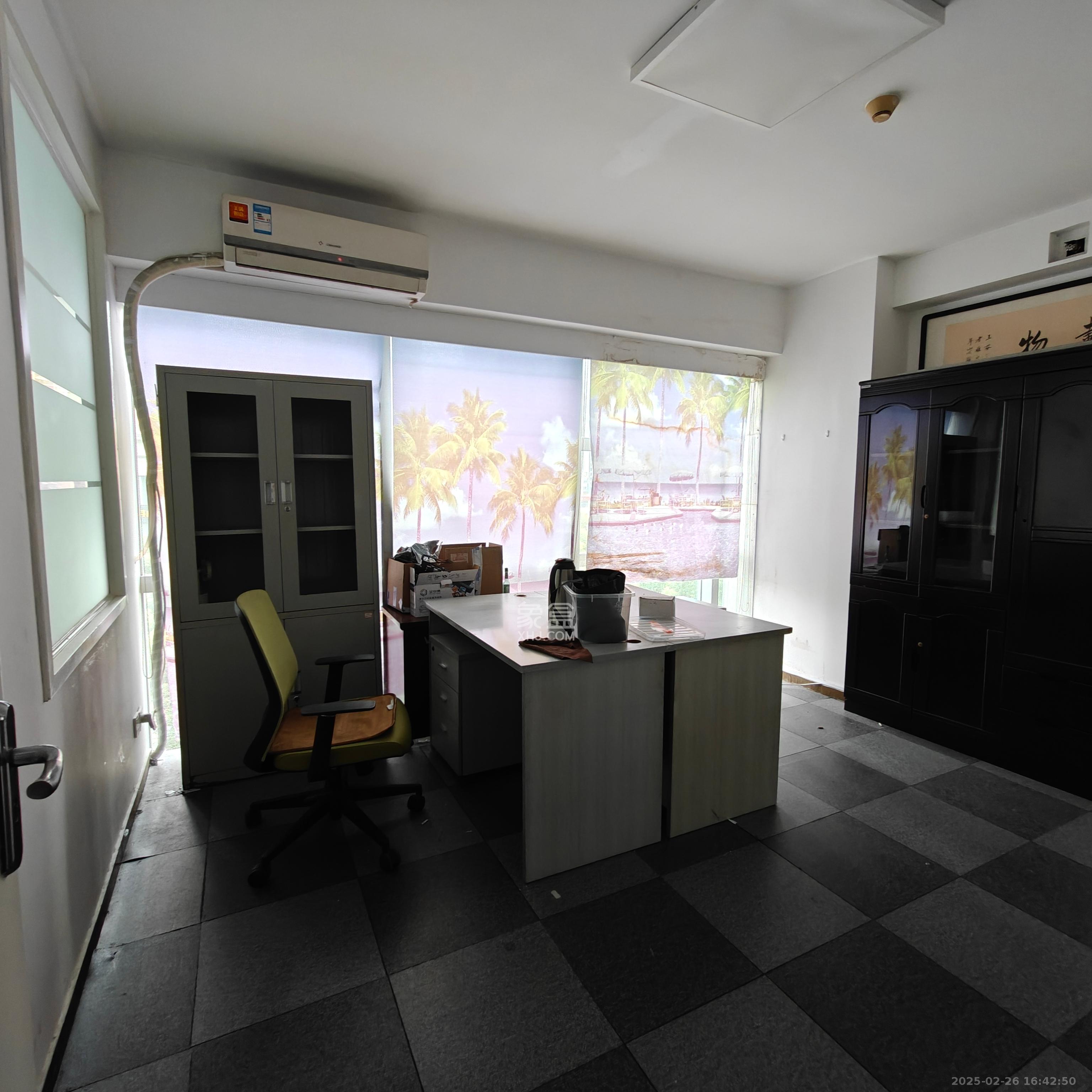 锦绣华天   152.0㎡      4500.0元/月室内图