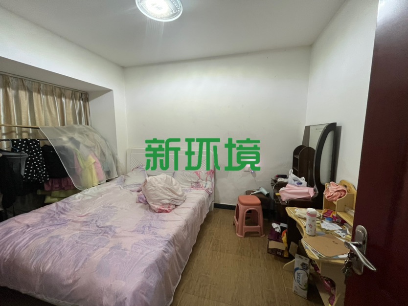 华天城小区  2室2厅1卫   45.00万客厅