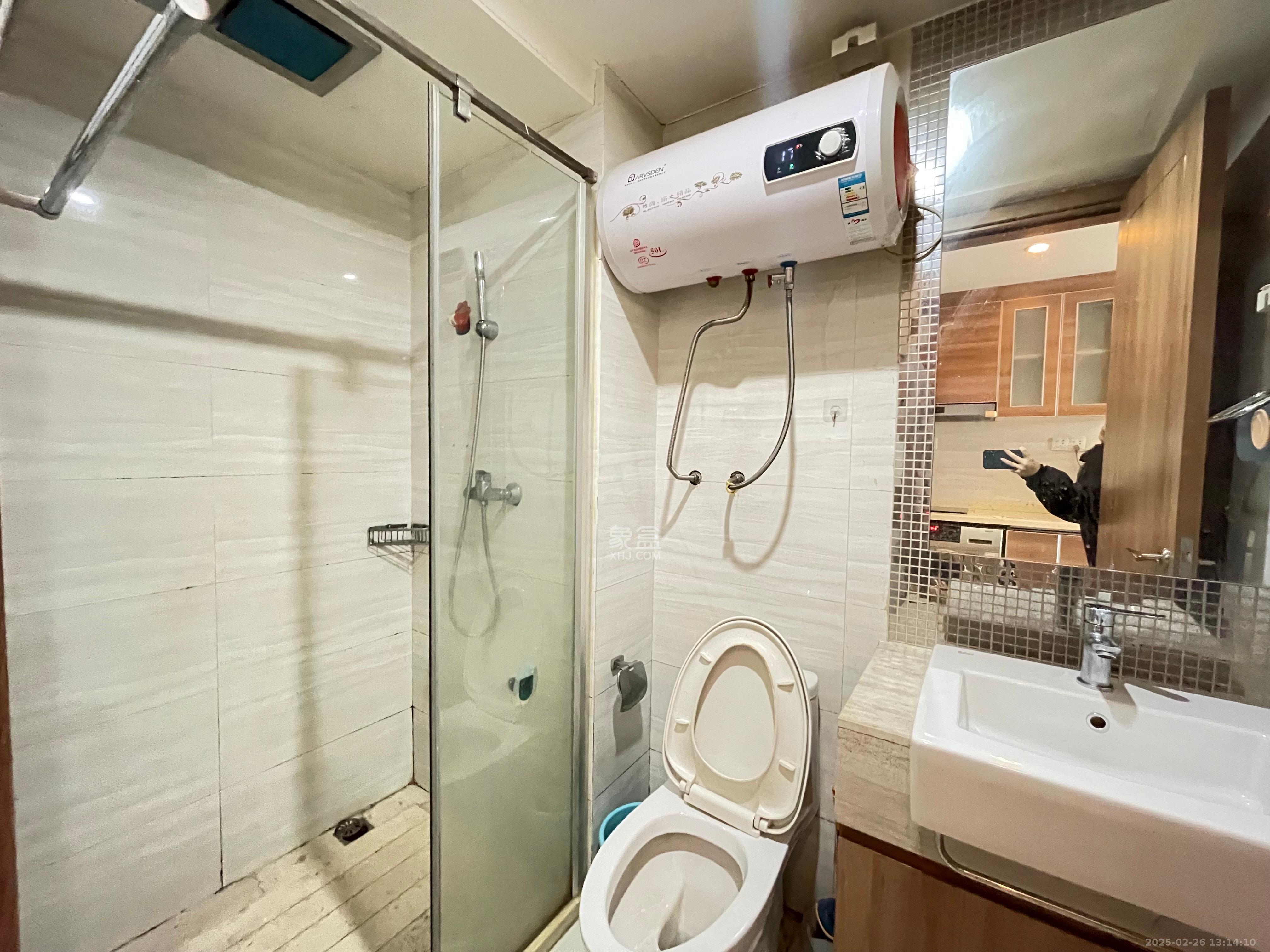 恒大国际广场 1室1厅1卫 1500.0元/月 恒大国际广场 1室1厅1卫 1500.0元/月室内图