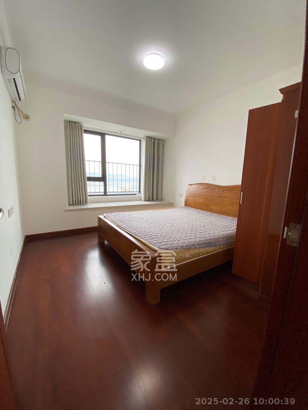 中海新城熙岸(中信新城五期) 3室2厅1卫 2100.0元/月 中海新城熙岸(中信新城五期) 3室2厅1卫 2100.0元/月室内图