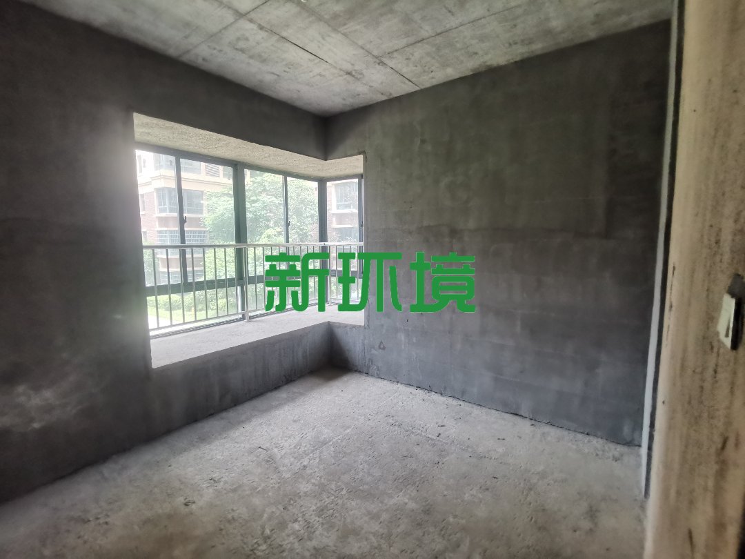 山水印象澜庭  3室2厅1卫   75.00万客厅