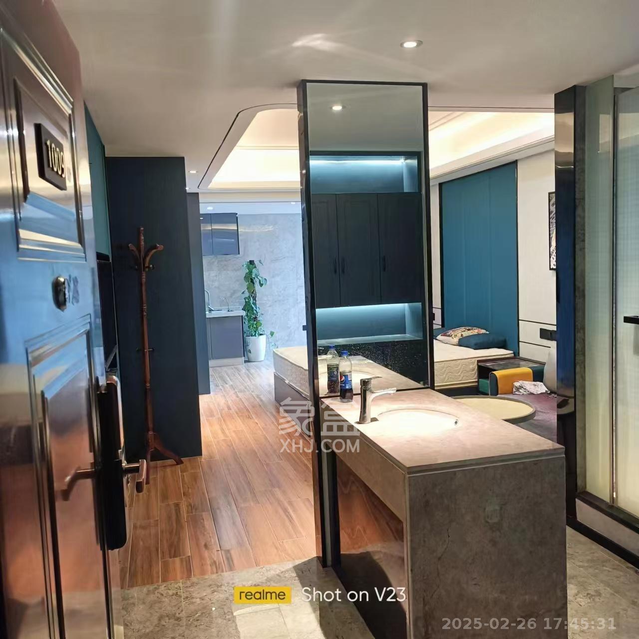 芙蓉同发 1室1厅1卫 2400.0元/月 芙蓉同发 1室1厅1卫 2400.0元/月室内图