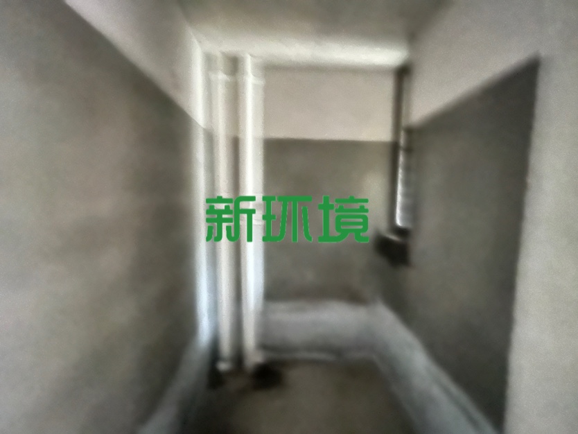 江与城  3室2厅2卫   83.80万客厅