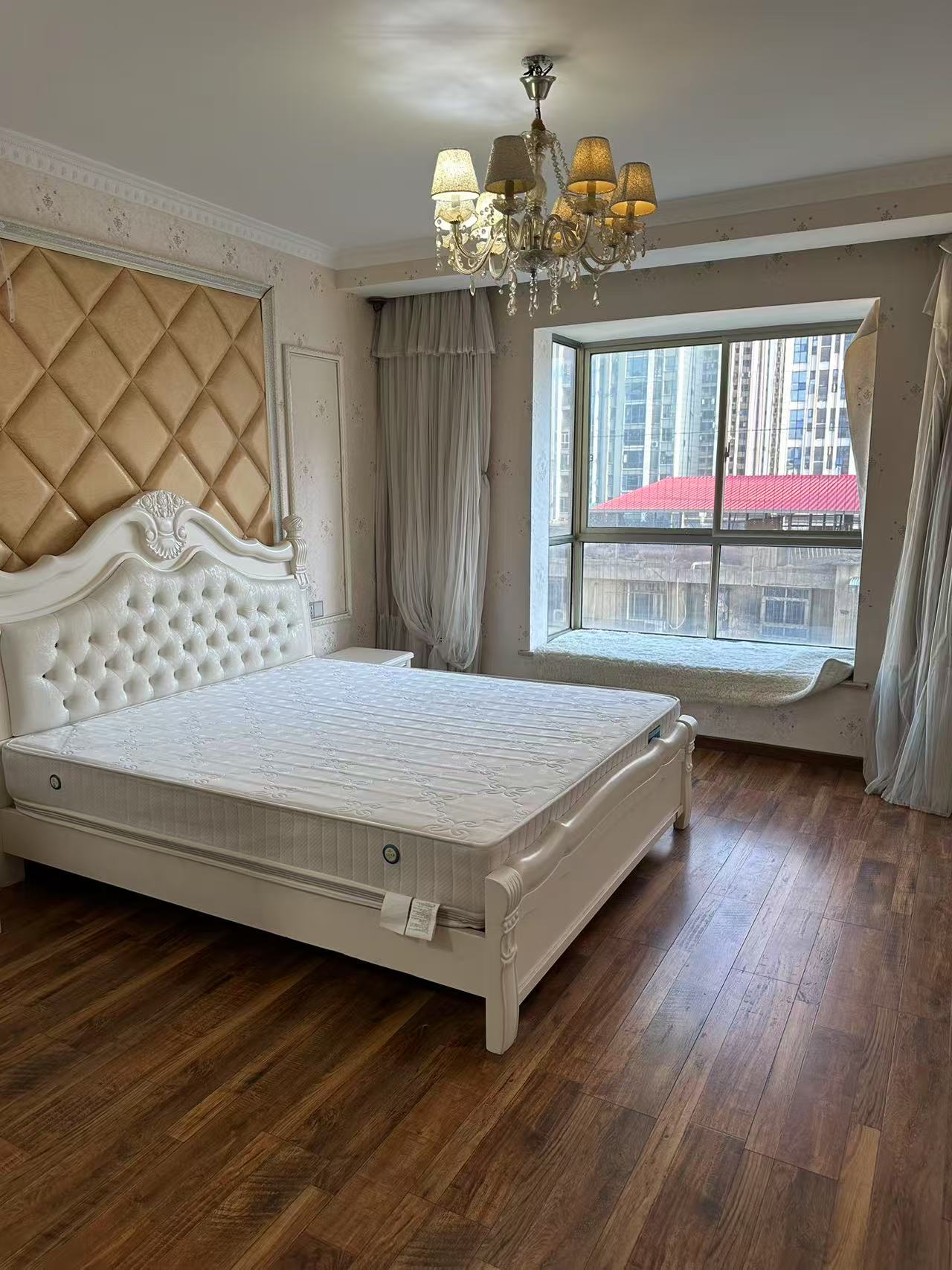 金园小区 1室0厅0卫 2000.0元/月 金园小区 1室0厅0卫 2000.0元/月室内图