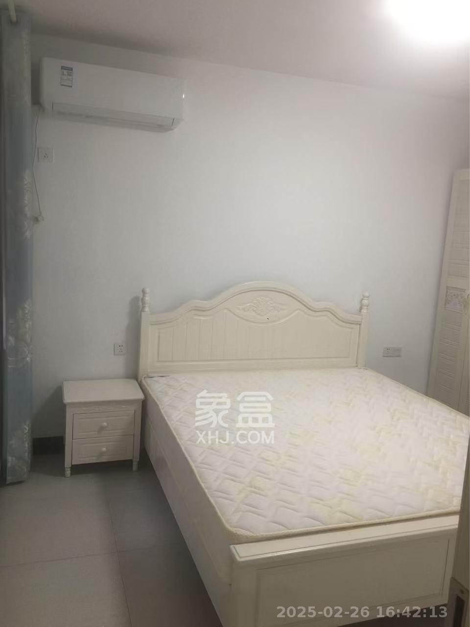 半山壹号  3室2厅2卫   3200.00元/月室内图