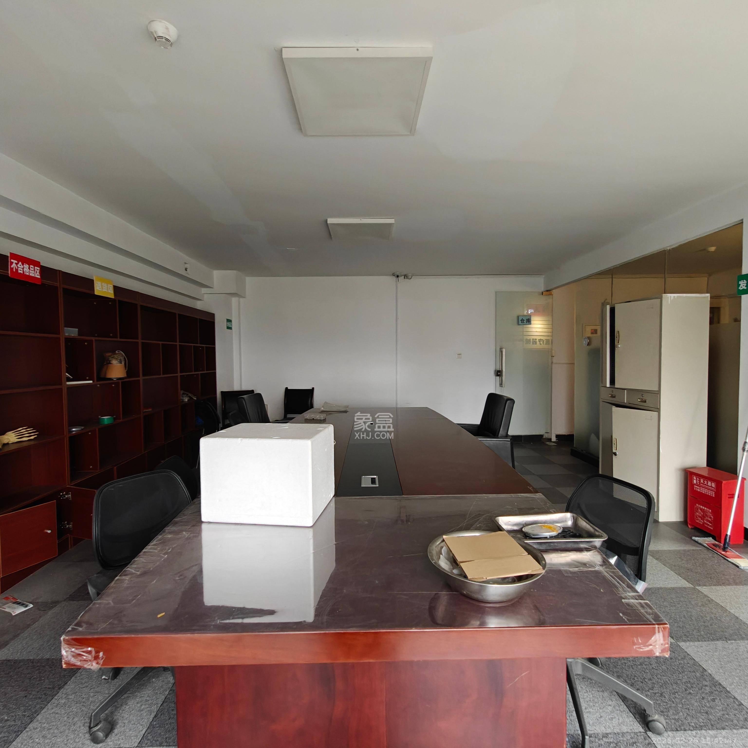 锦绣华天   152.0㎡      4500.0元/月室内图