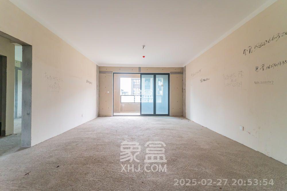 长房星昇公馆 4室2厅2卫 1000.0元/月 长房星昇公馆 4室2厅2卫 1000.0元/月室内图